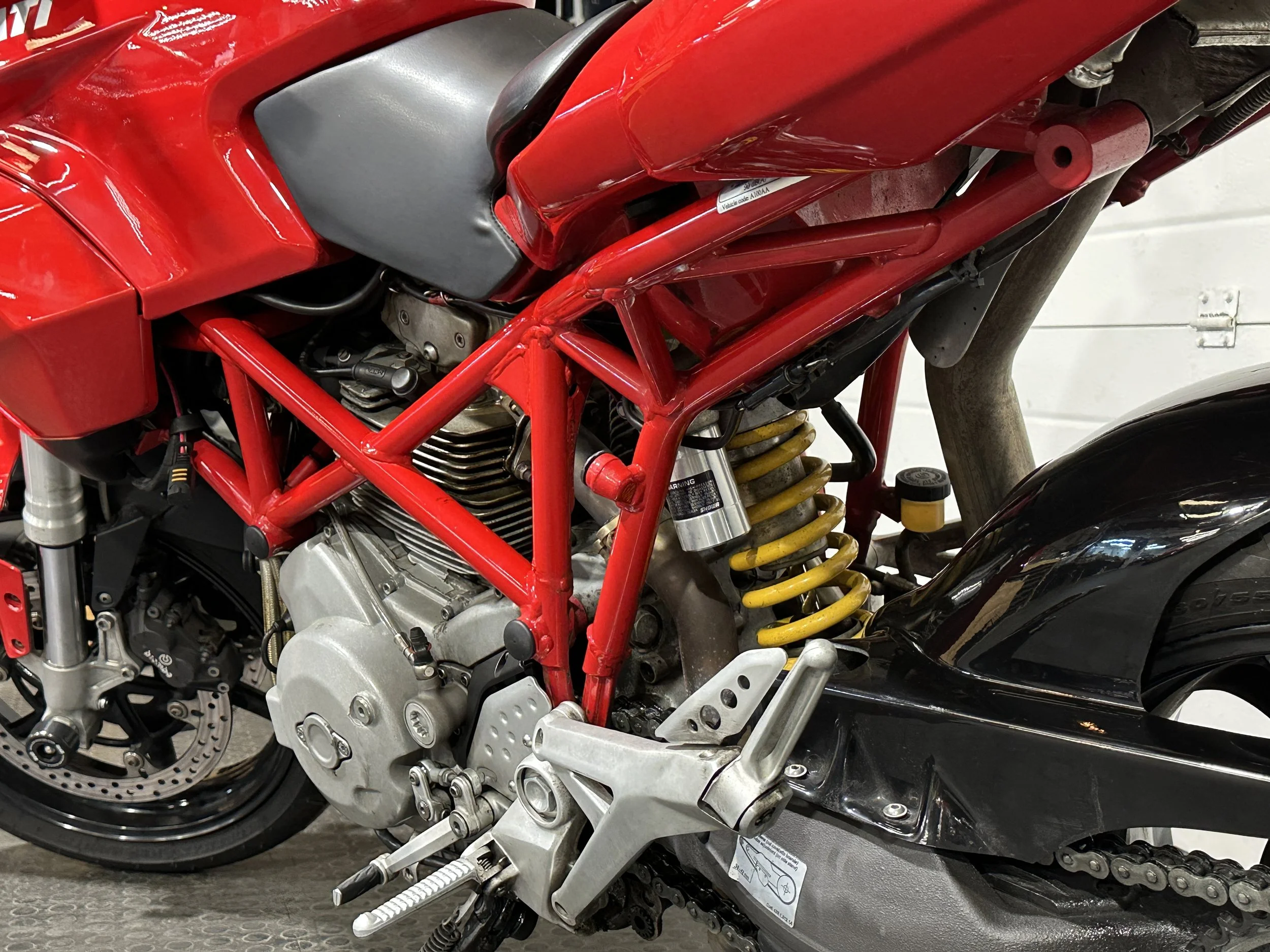 Ducati MultiStrada 1000D - LJ03XVS (7).jpg
