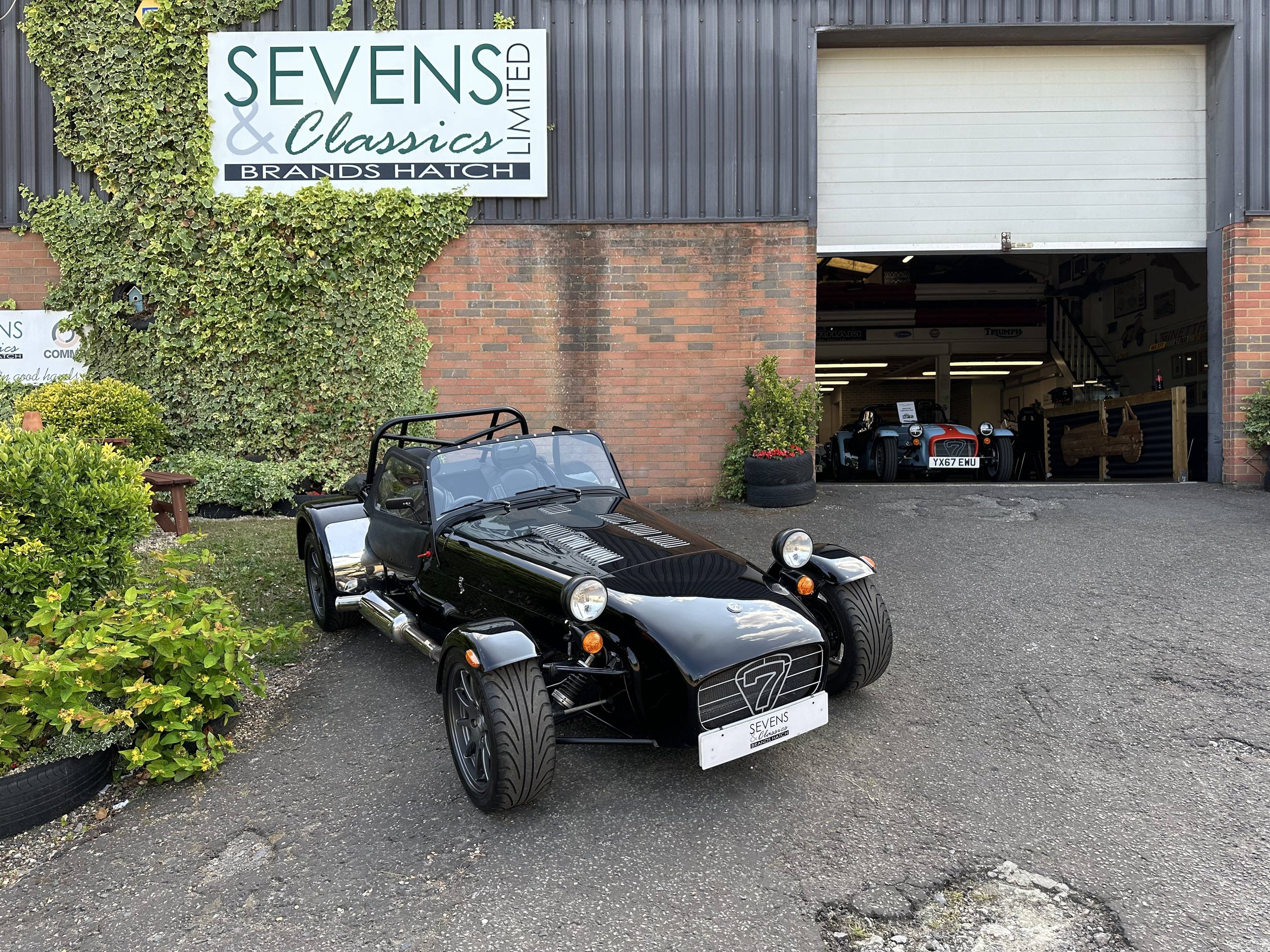Caterham 2.3 Duratec - (1).jpeg