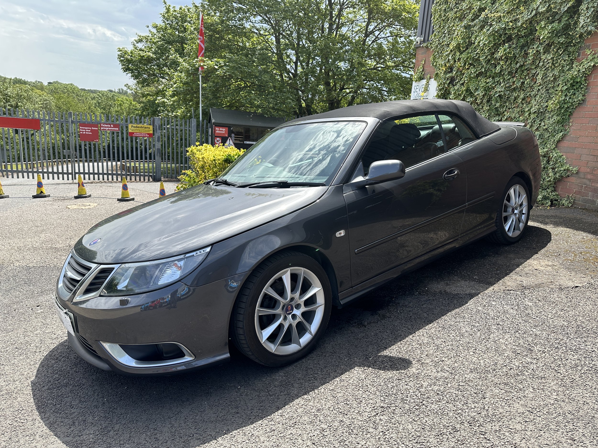SAAB 93 - SK10XEL (2).jpg