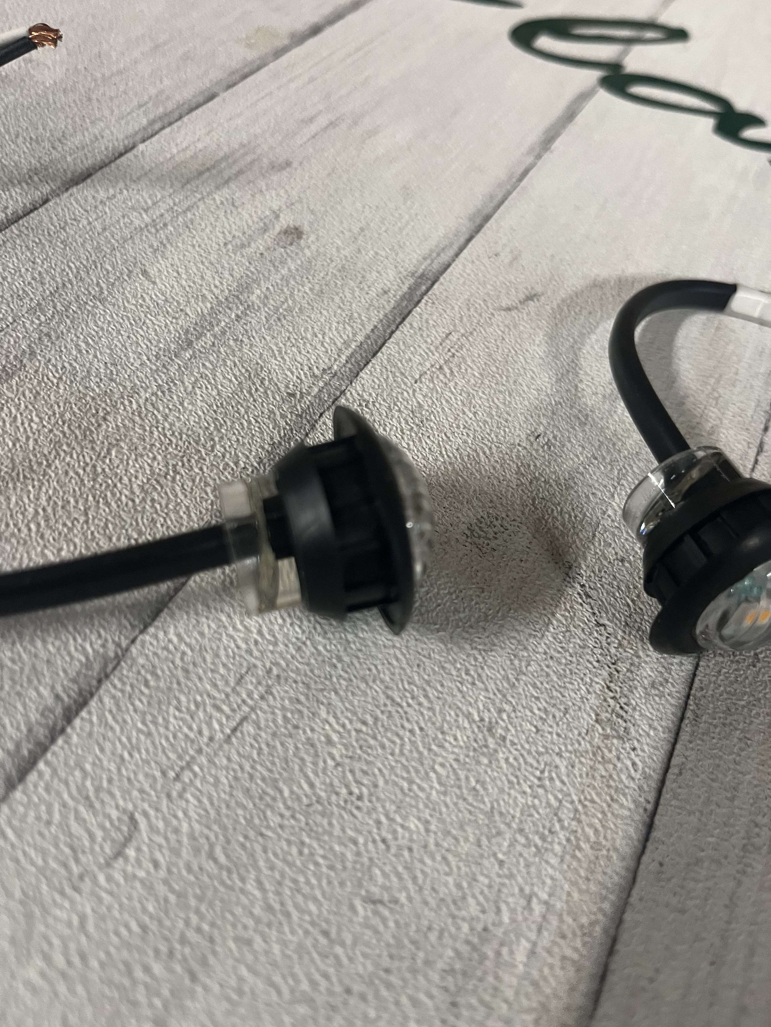 Caterham Micro LED Repeater 2.jpg