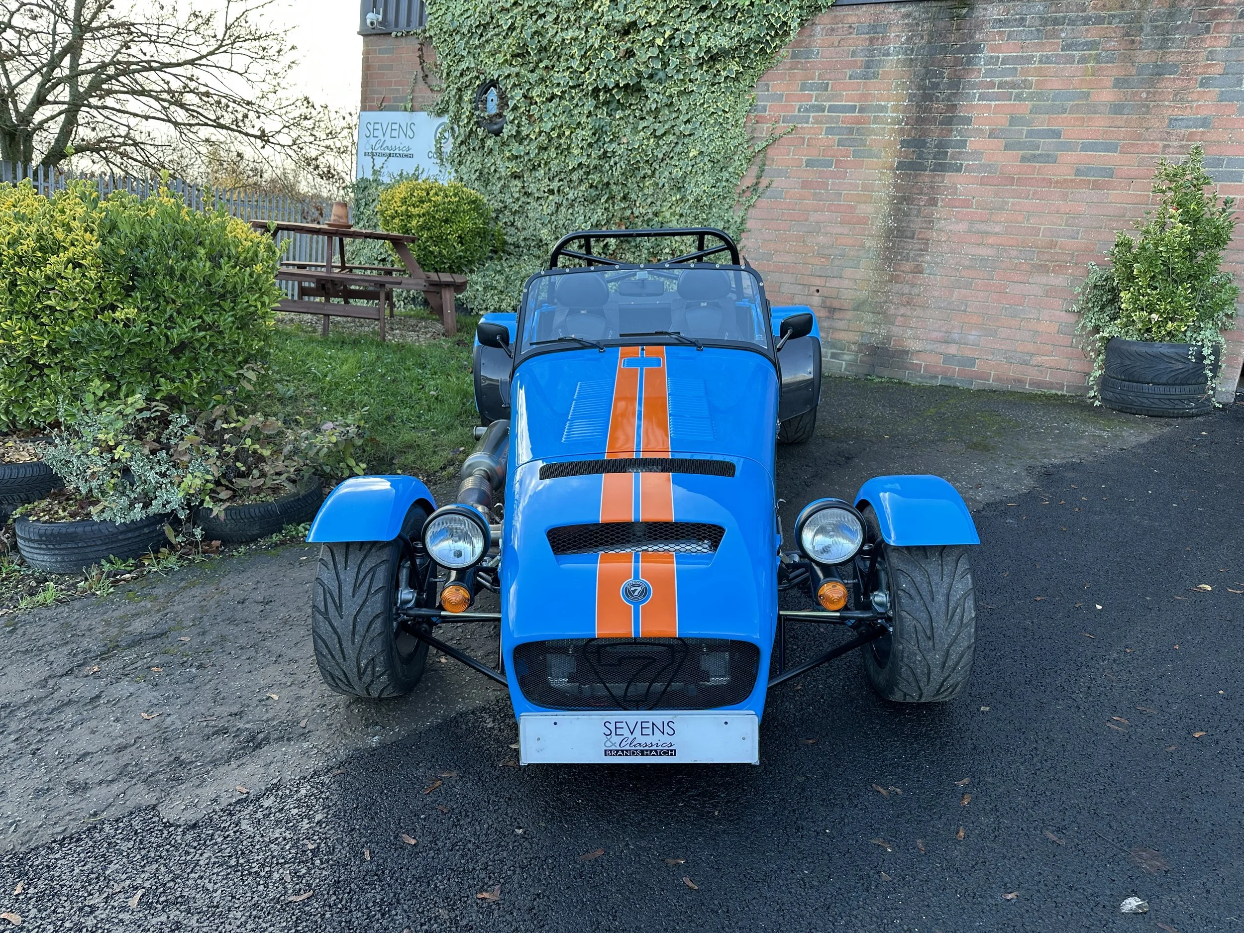 Caterham 420R SV - DA65FMG (2).jpg
