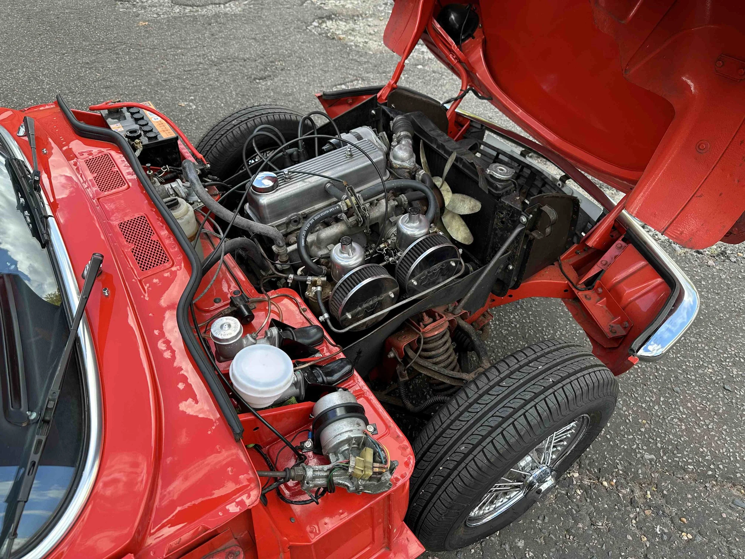 Triumph Spitfire 1500 - ULD5R (13).jpeg