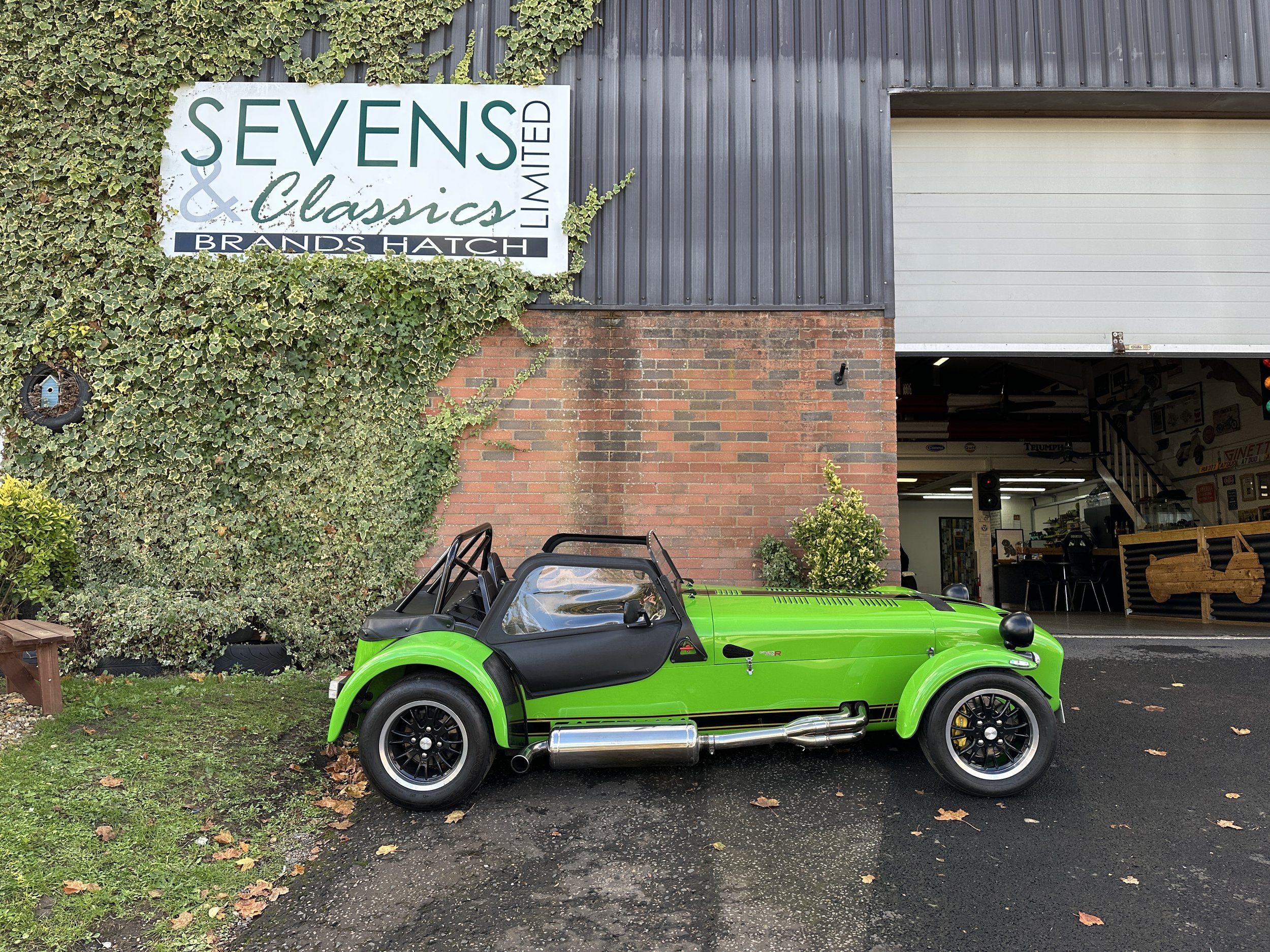 Caterham 620R SV - V11ELV (14).jpg