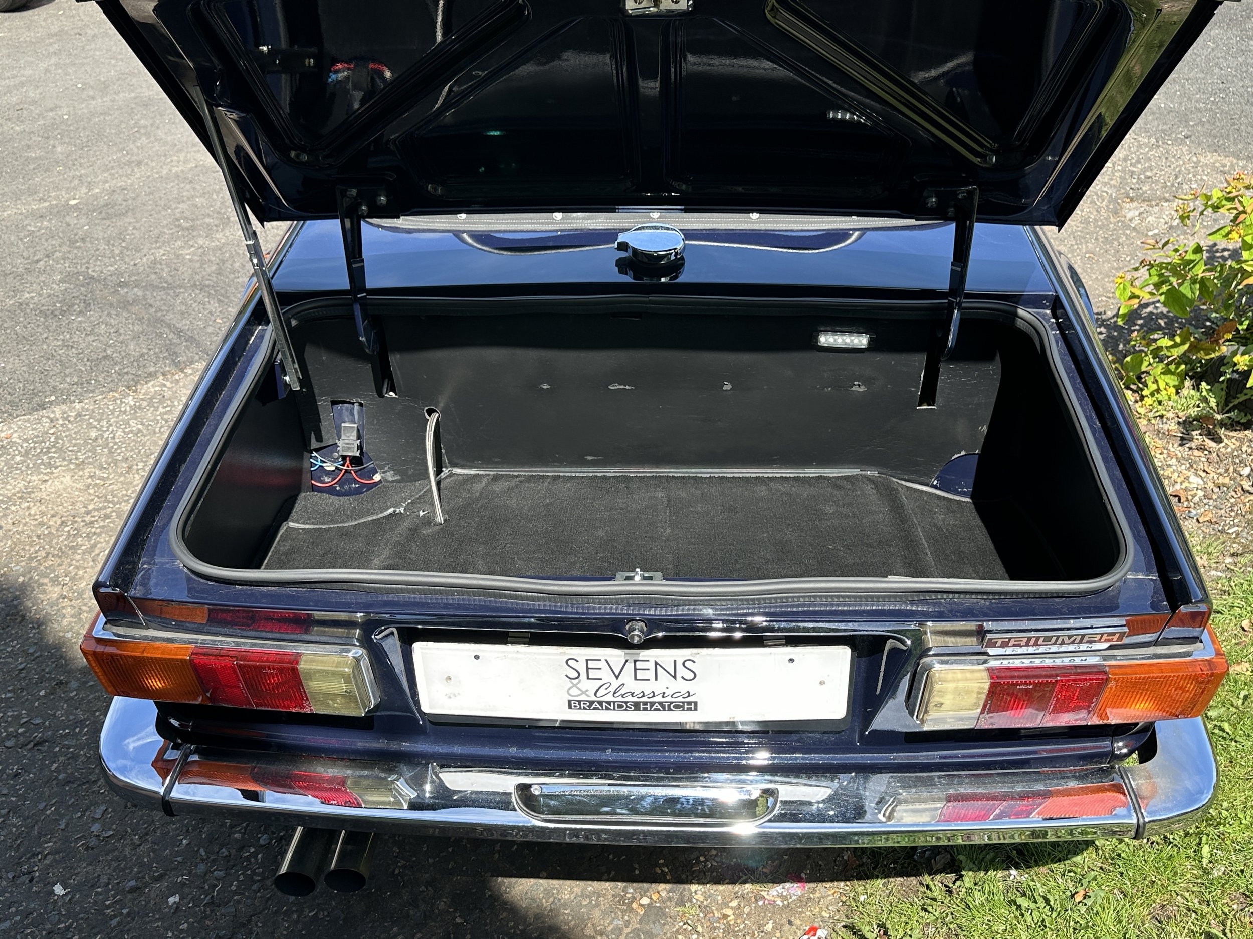 Triumph TR6 - MUL788L (18).jpg
