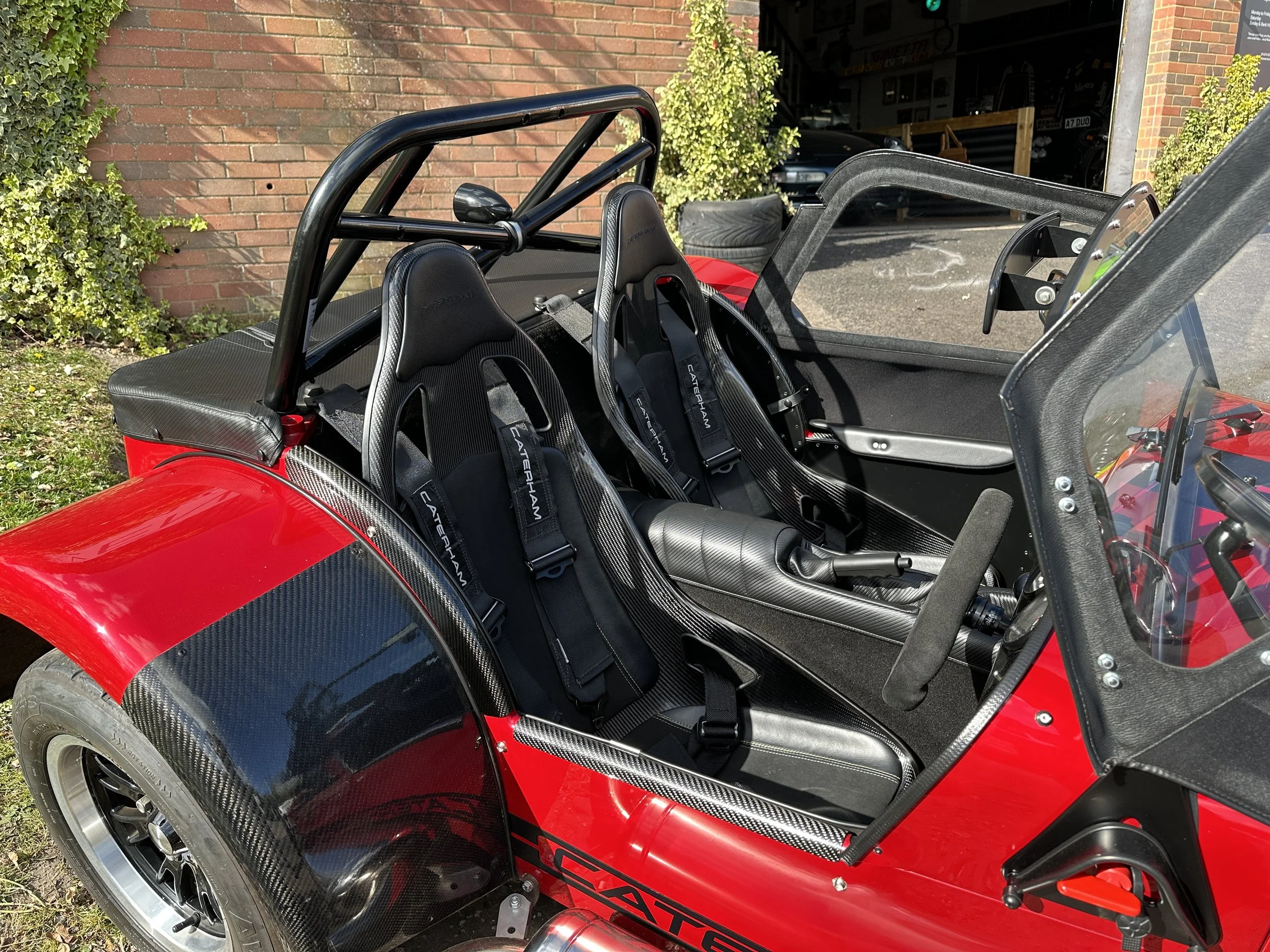 Caterham 420R - VX18ZDA (9).jpg