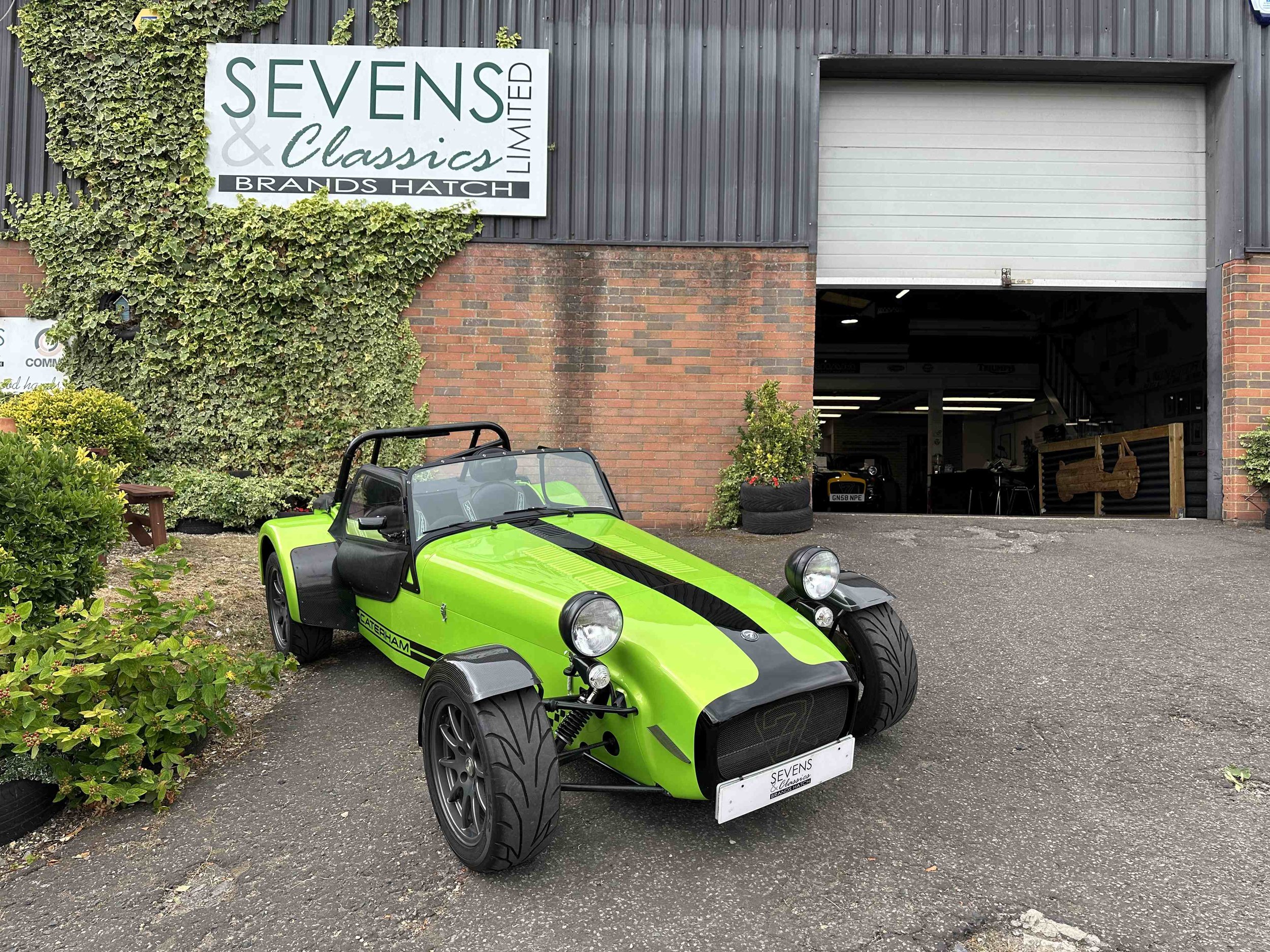 Caterham SV 220 - R99OKS (1).jpeg