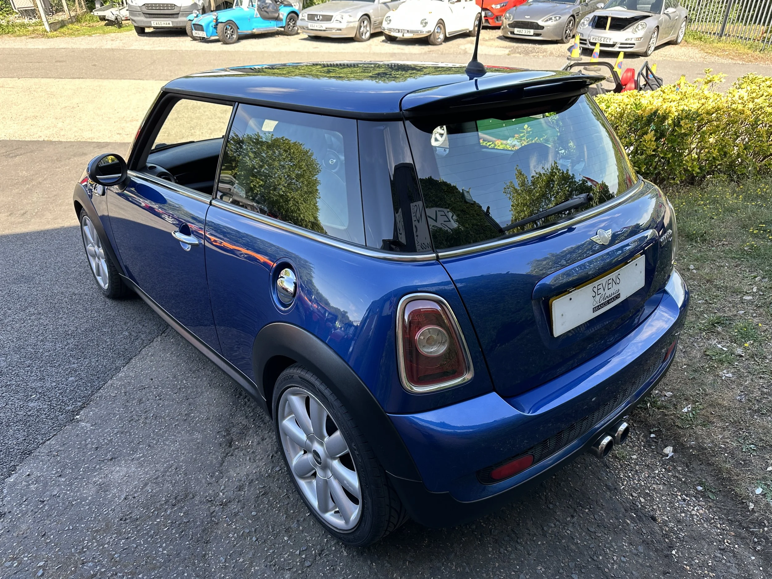 Mini Cooper S - RK57VKS (4).jpg