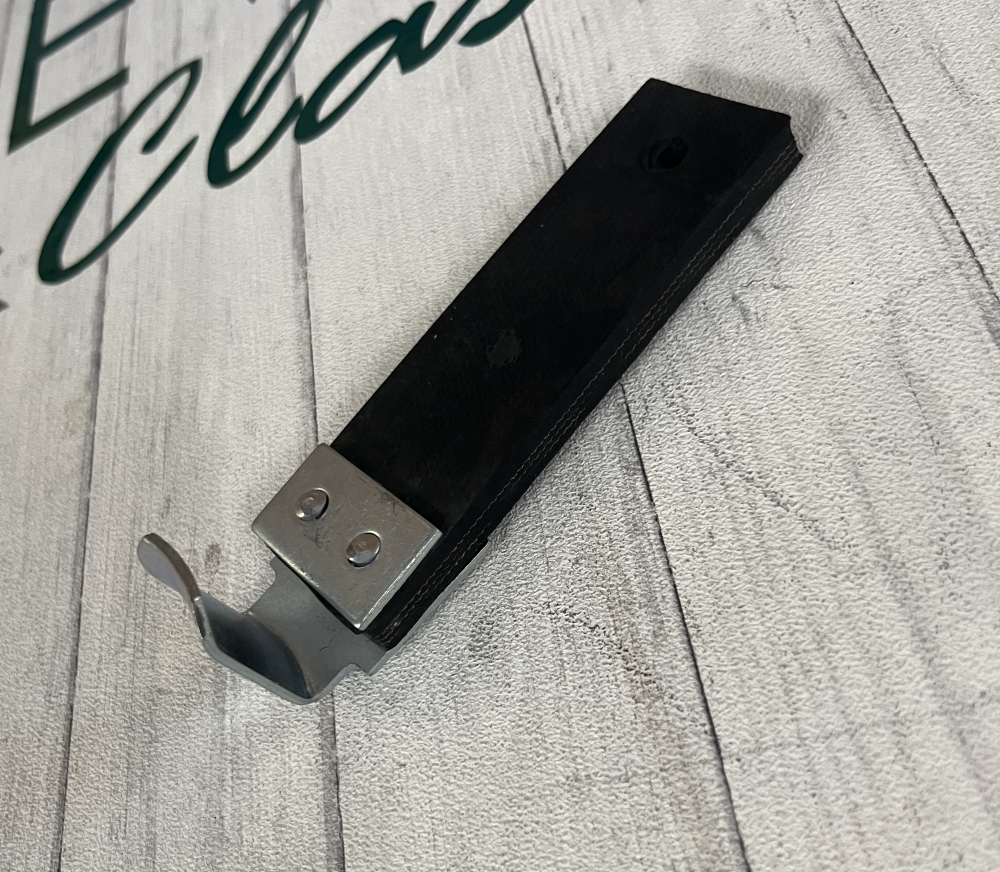 Caterham Exhaust Strap - Live Axle.png