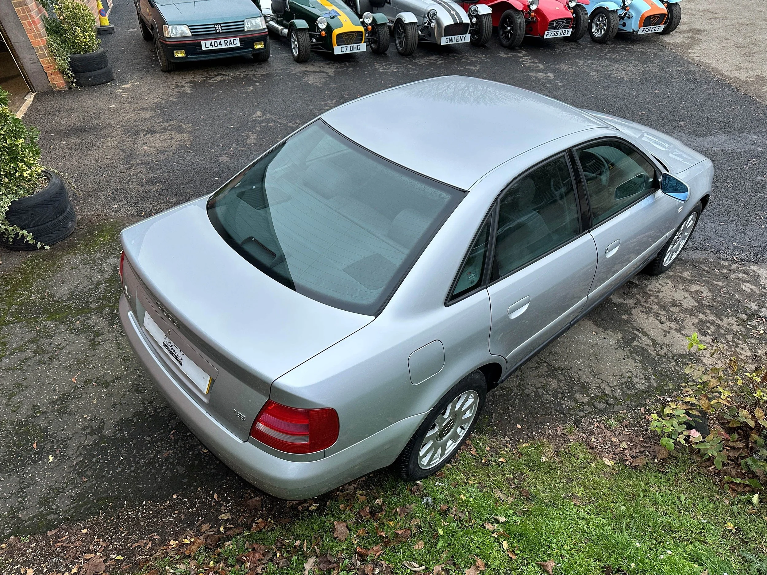 Audi A4 Saloon W834VGU (7).jpg