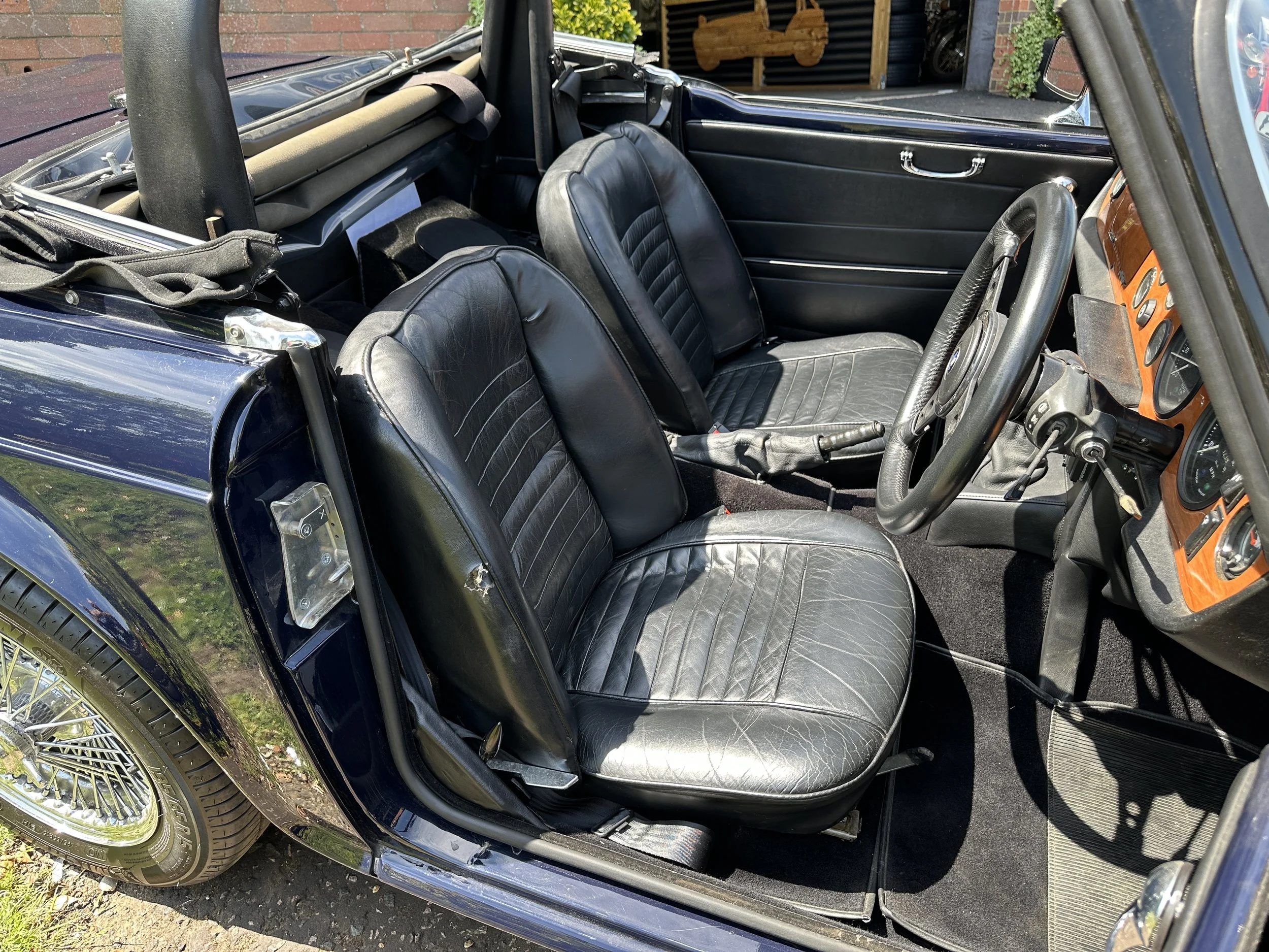 Triumph TR6 - MUL788L (14).jpg