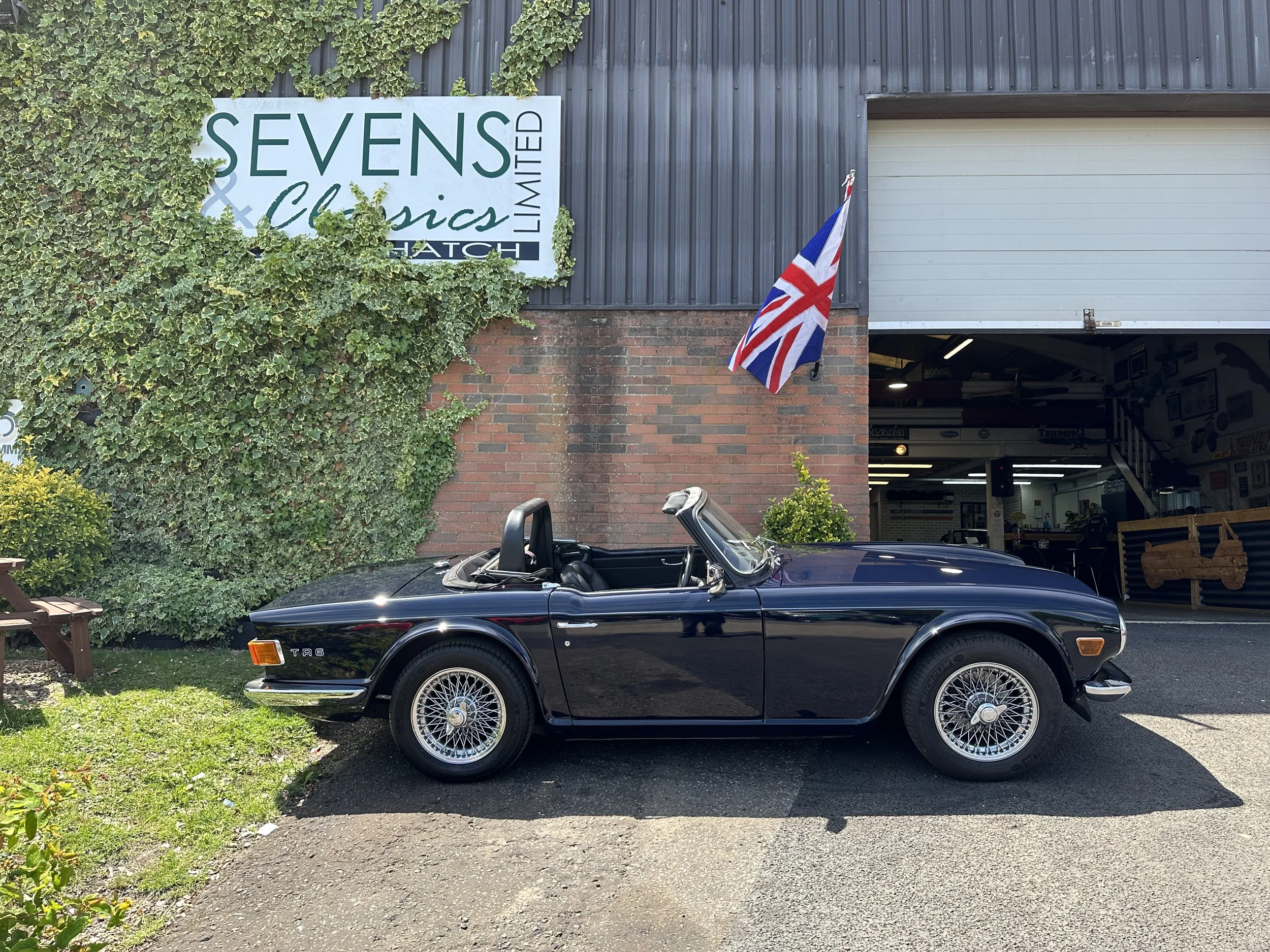 Triumph TR6 - MUL788L (20).jpg