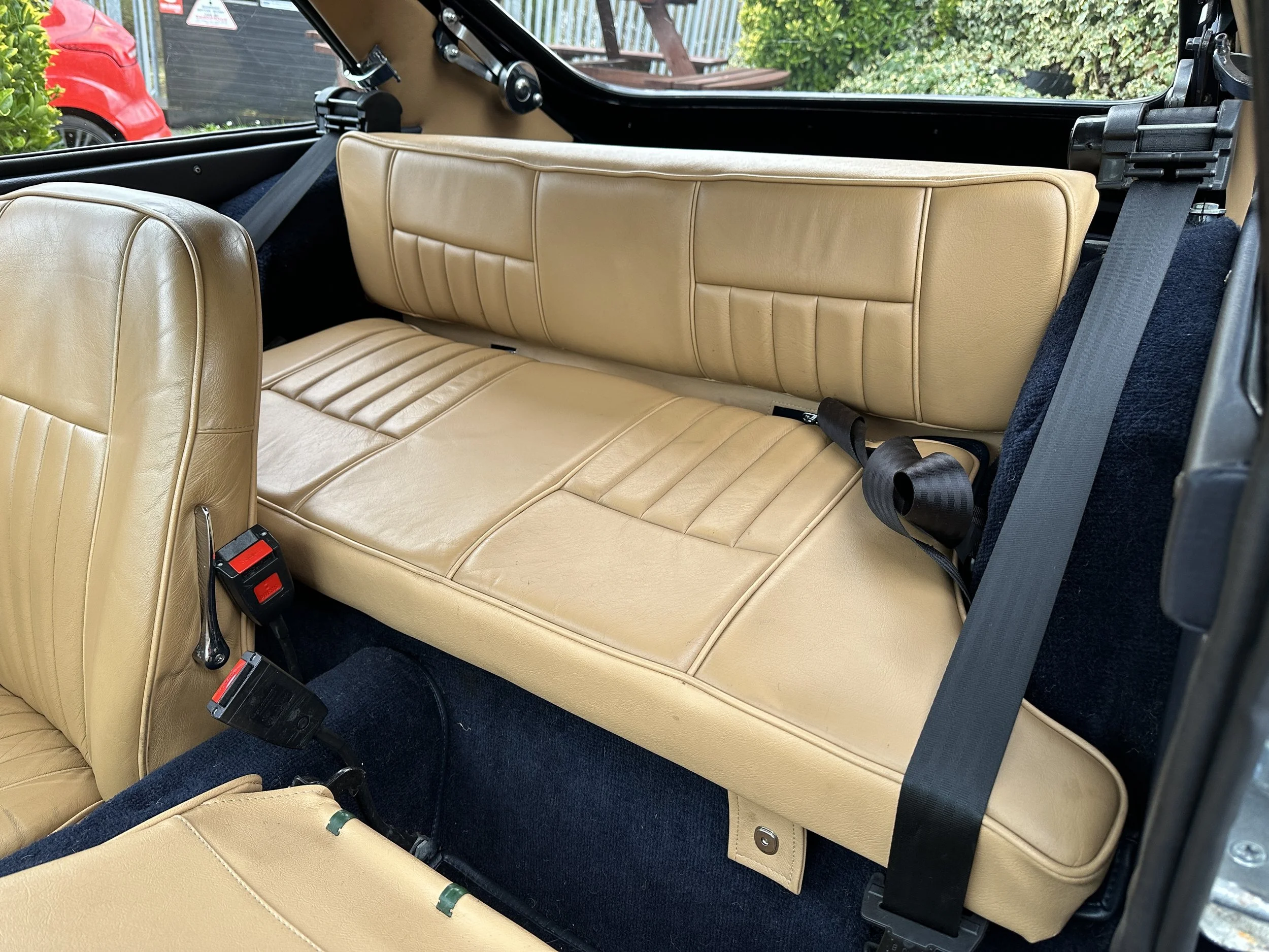 MGB GT SOC 172H (11).jpg