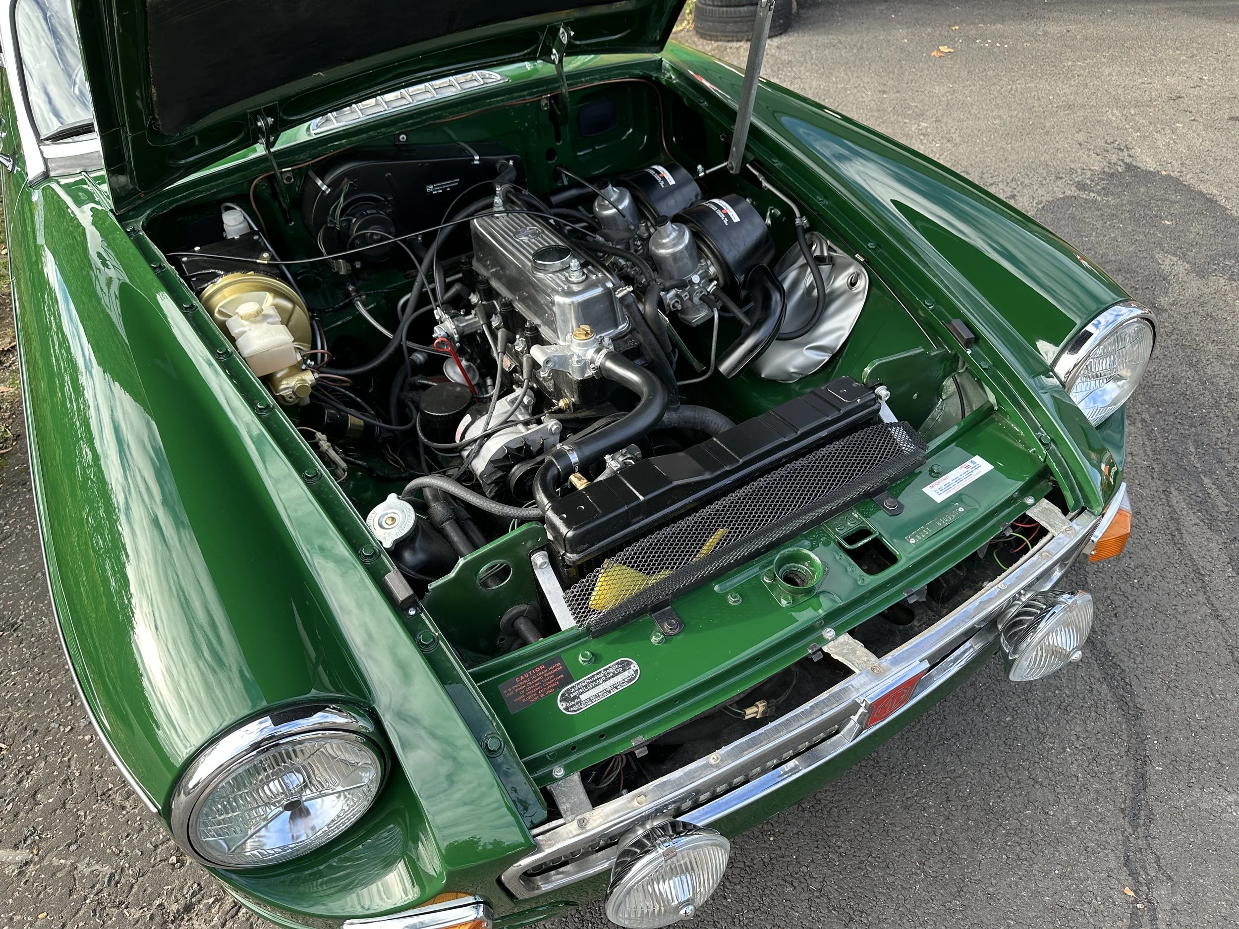 MGB Roadster - TVP495S (11).jpg