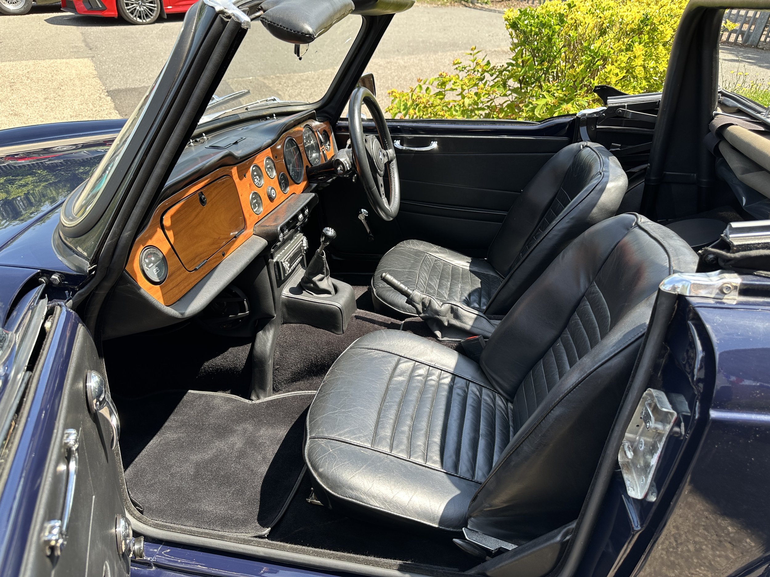 Triumph TR6 - MUL788L (15).jpg