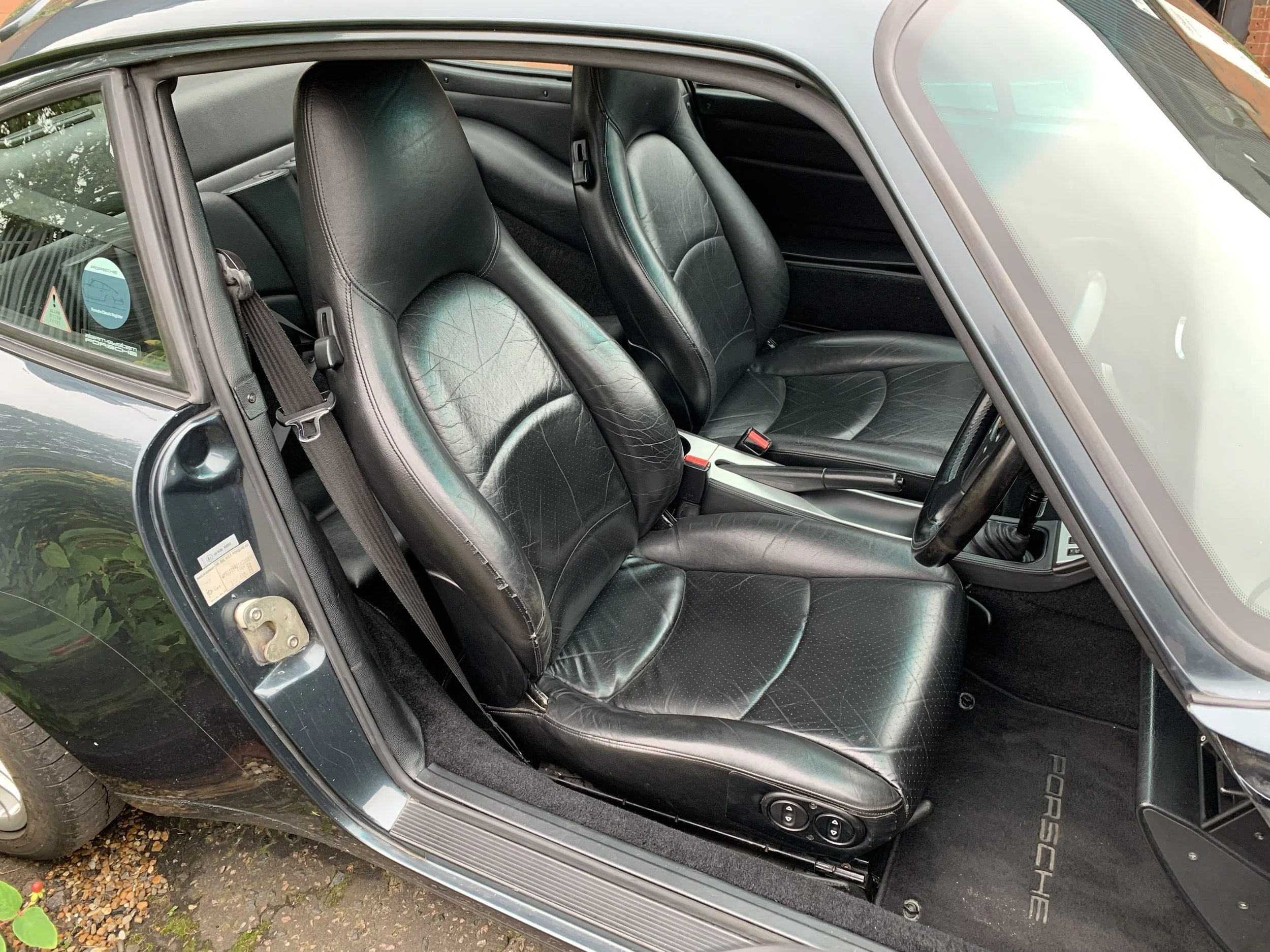 Porsche 911 C2ELF .  JPG (8).JPG