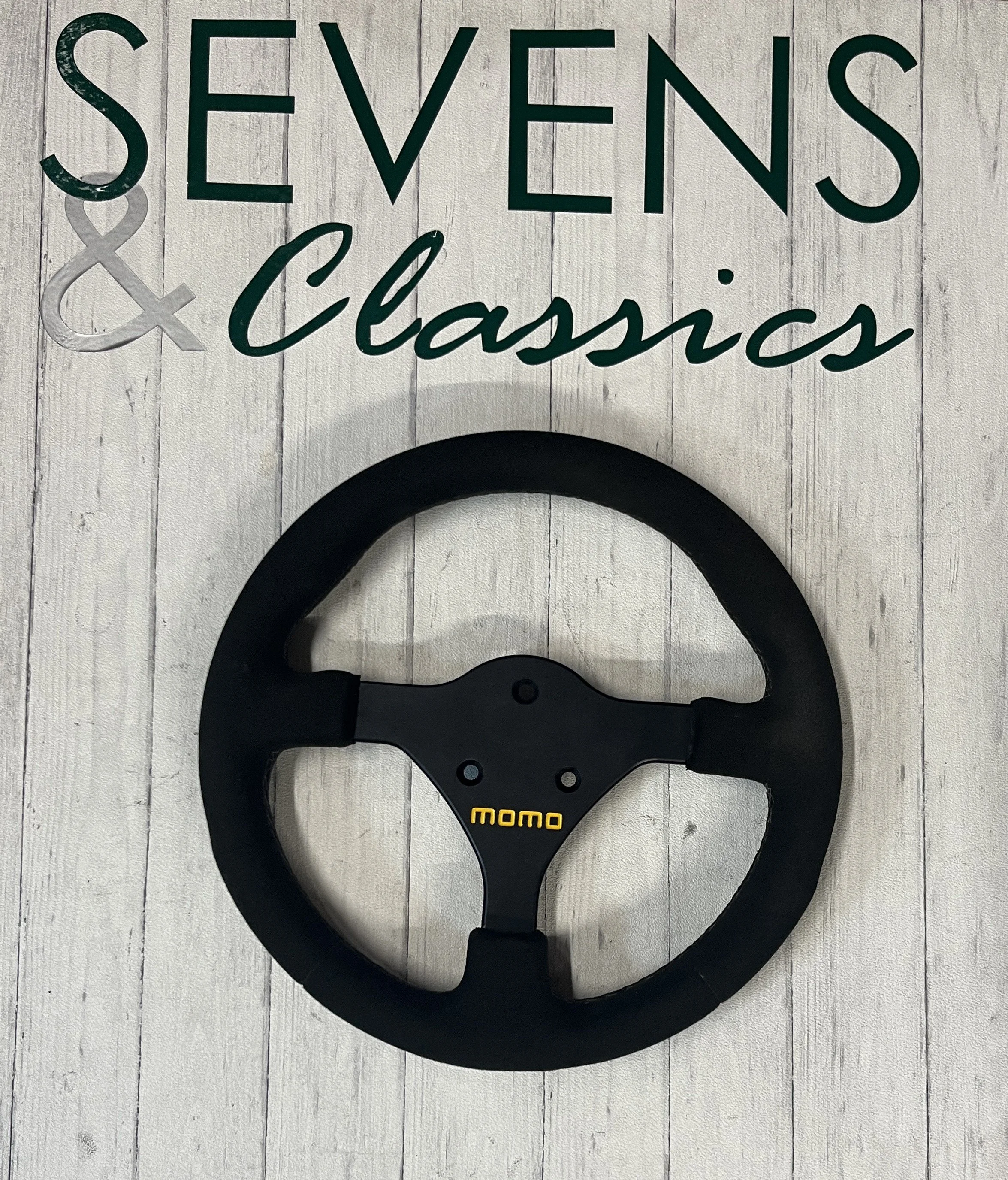 Caterham MoMo Suede 280mm (2).jpg