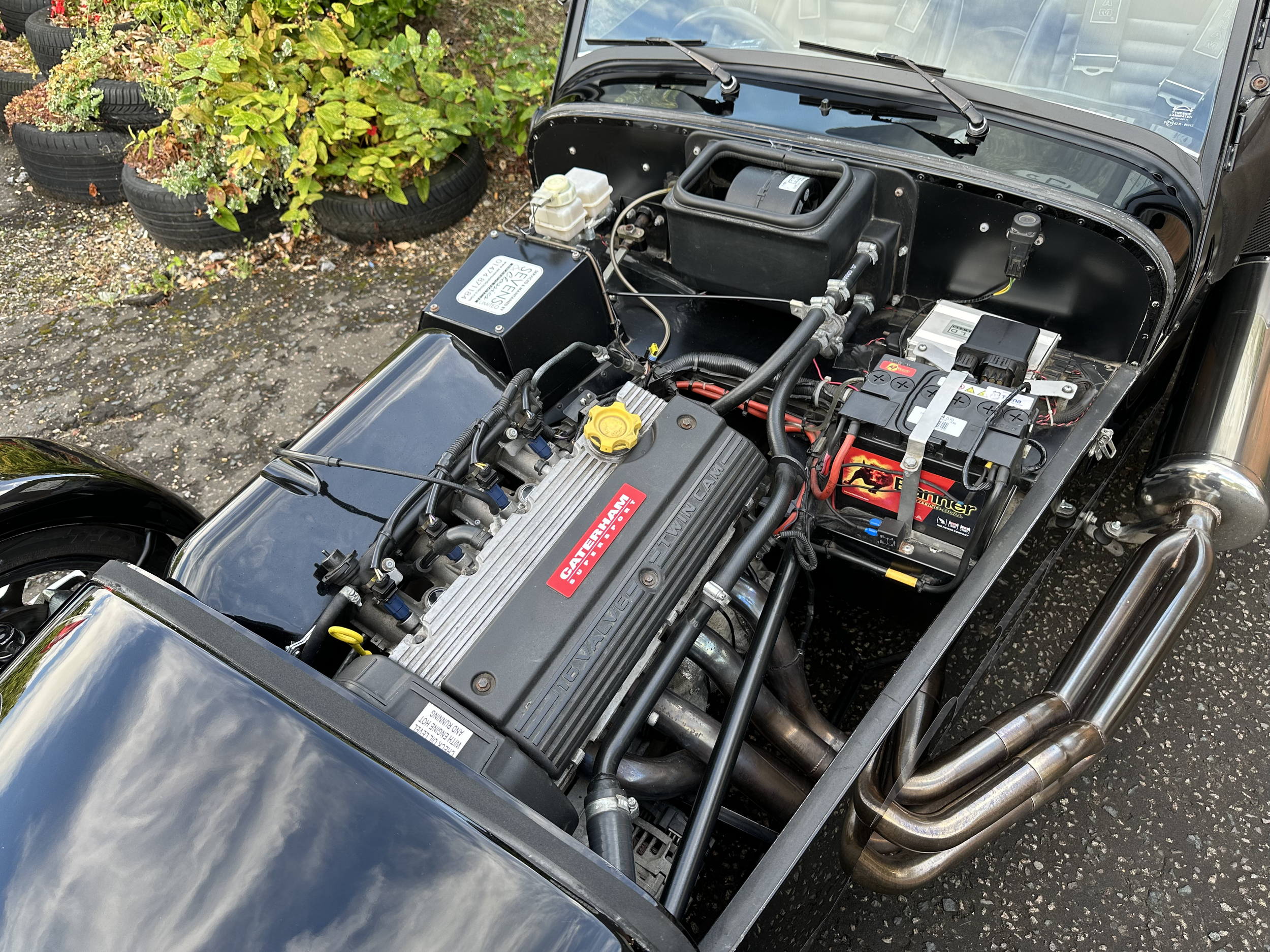 Caterham SV Roadsport 155 (10).png