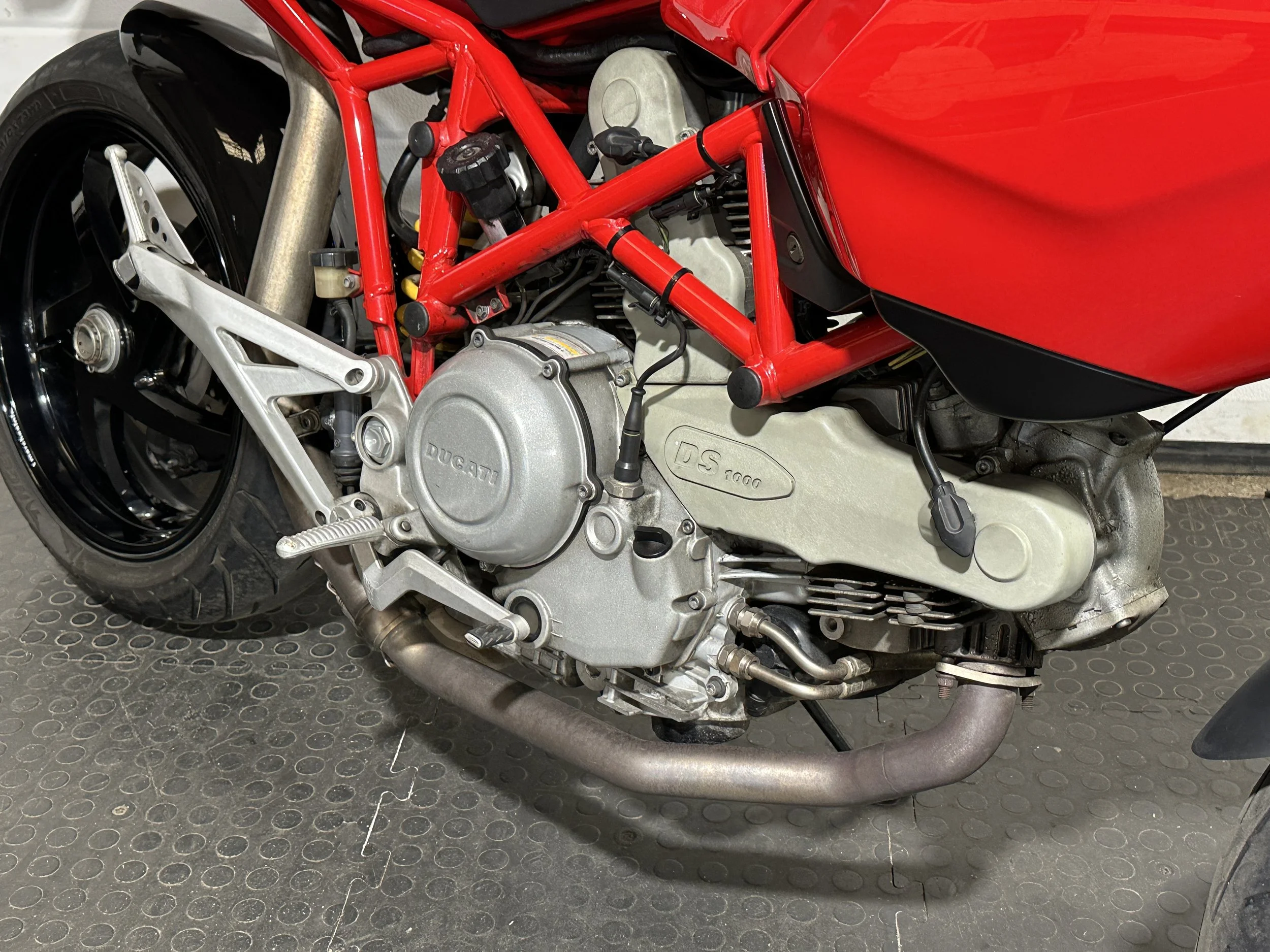 Ducati MultiStrada 1000D - LJ03XVS (11).jpg