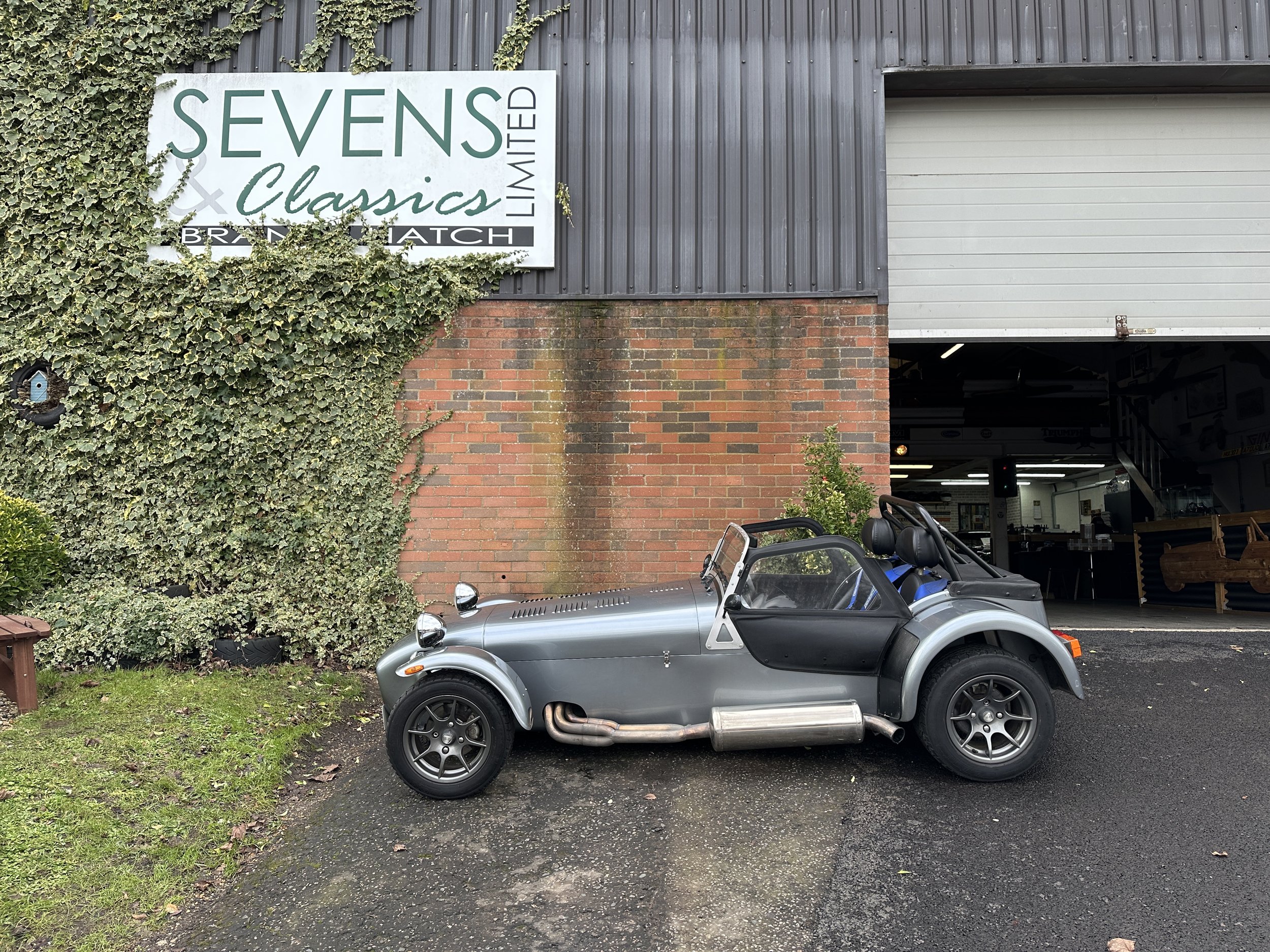 Caterham VHPD - RX54AVL (11).jpg