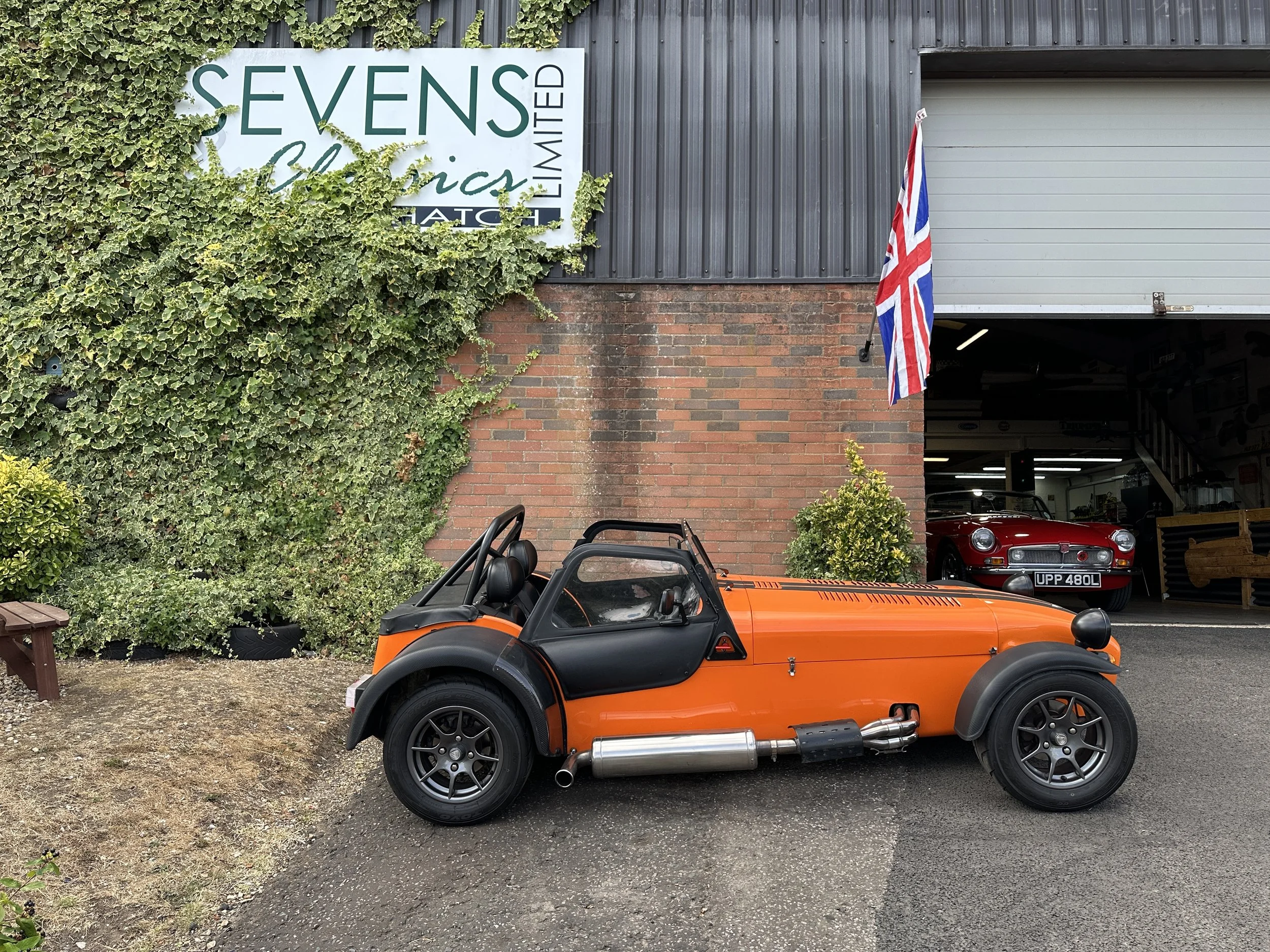Caterham Roadsport 155 - GN61LLK (12).jpg
