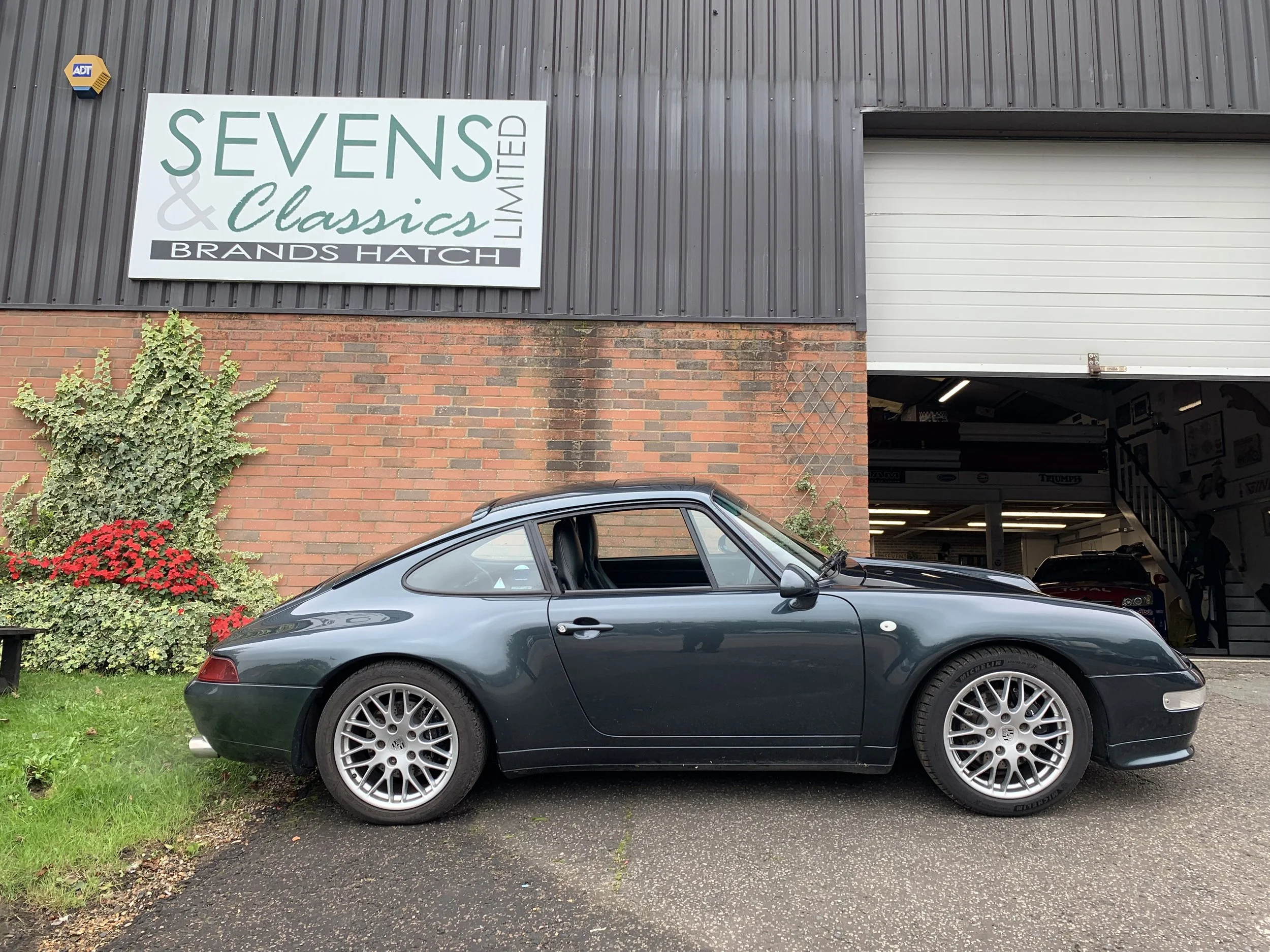 Porsche 911 C2ELF .  JPG (14).JPG