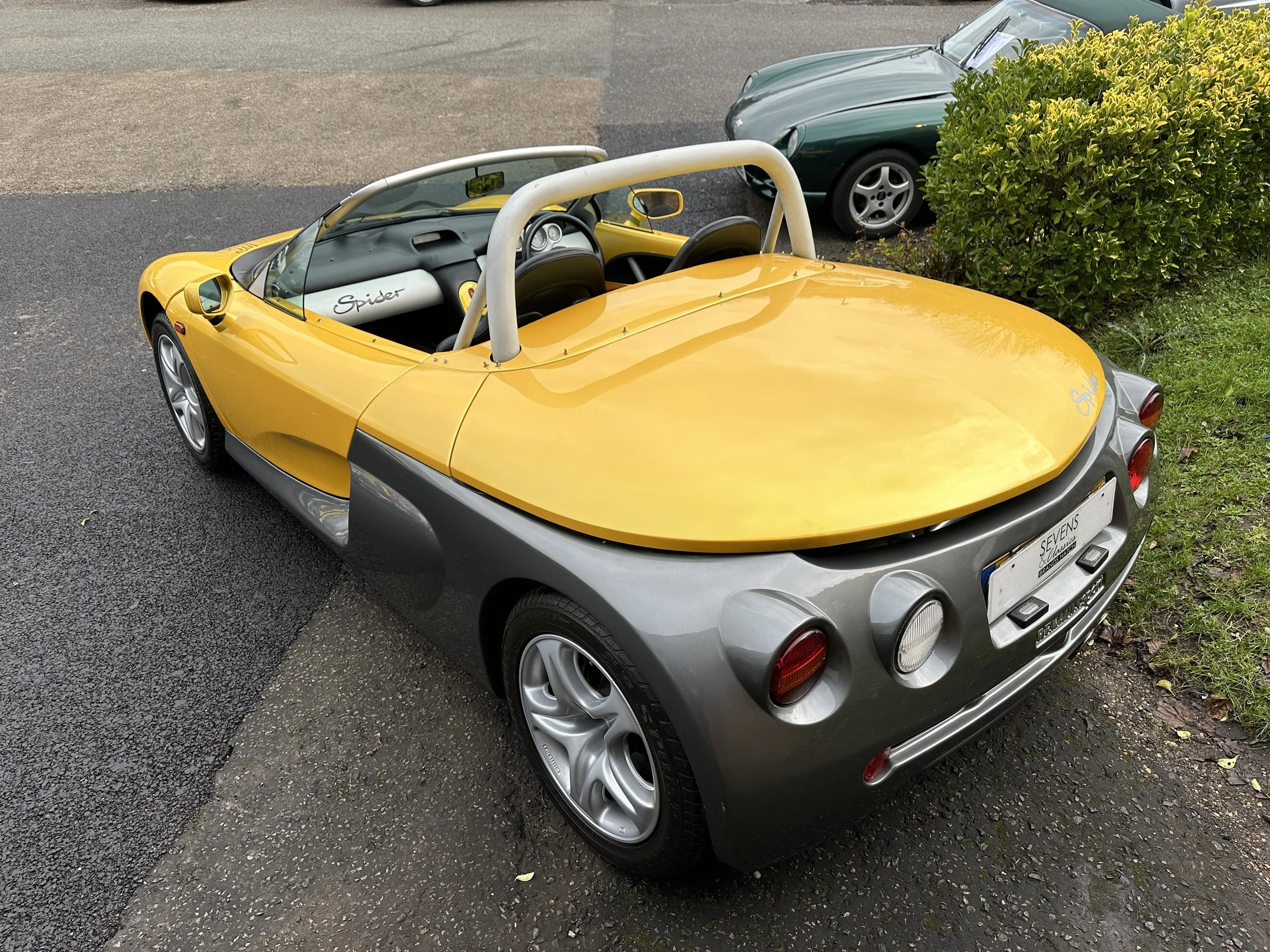 Renault Spider - P199NSF (4).jpg