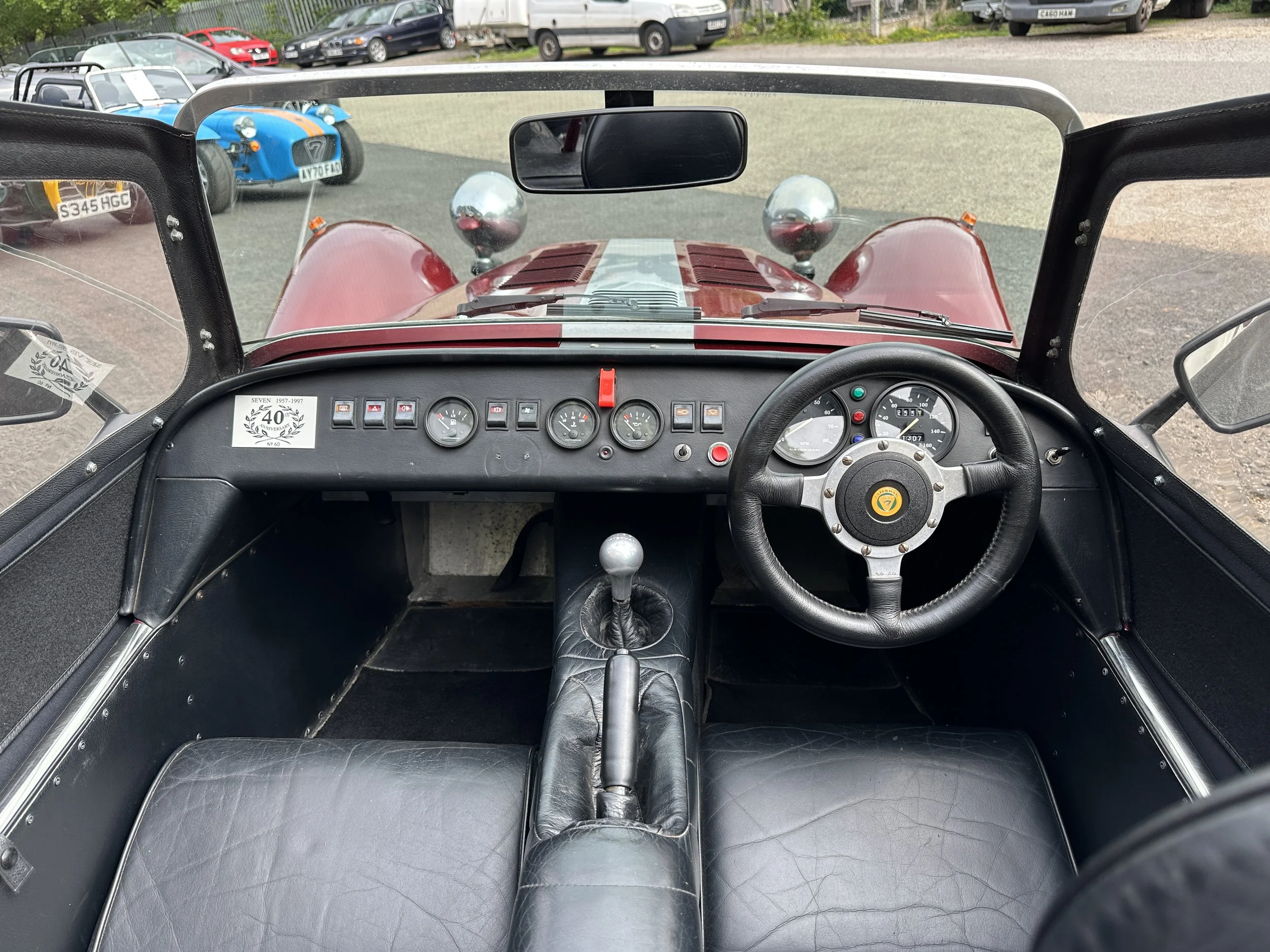 Caterham 40th Anniversary - R103EMY  (13).jpg