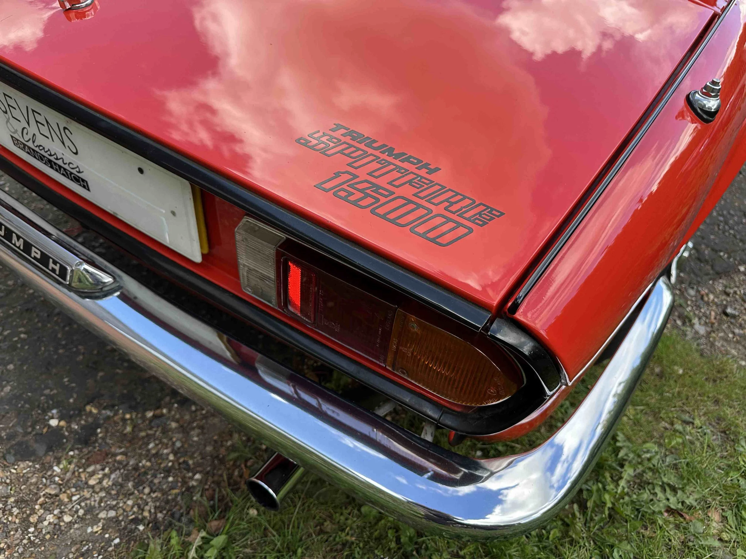 Triumph Spitfire 1500 - ULD5R (15).jpeg