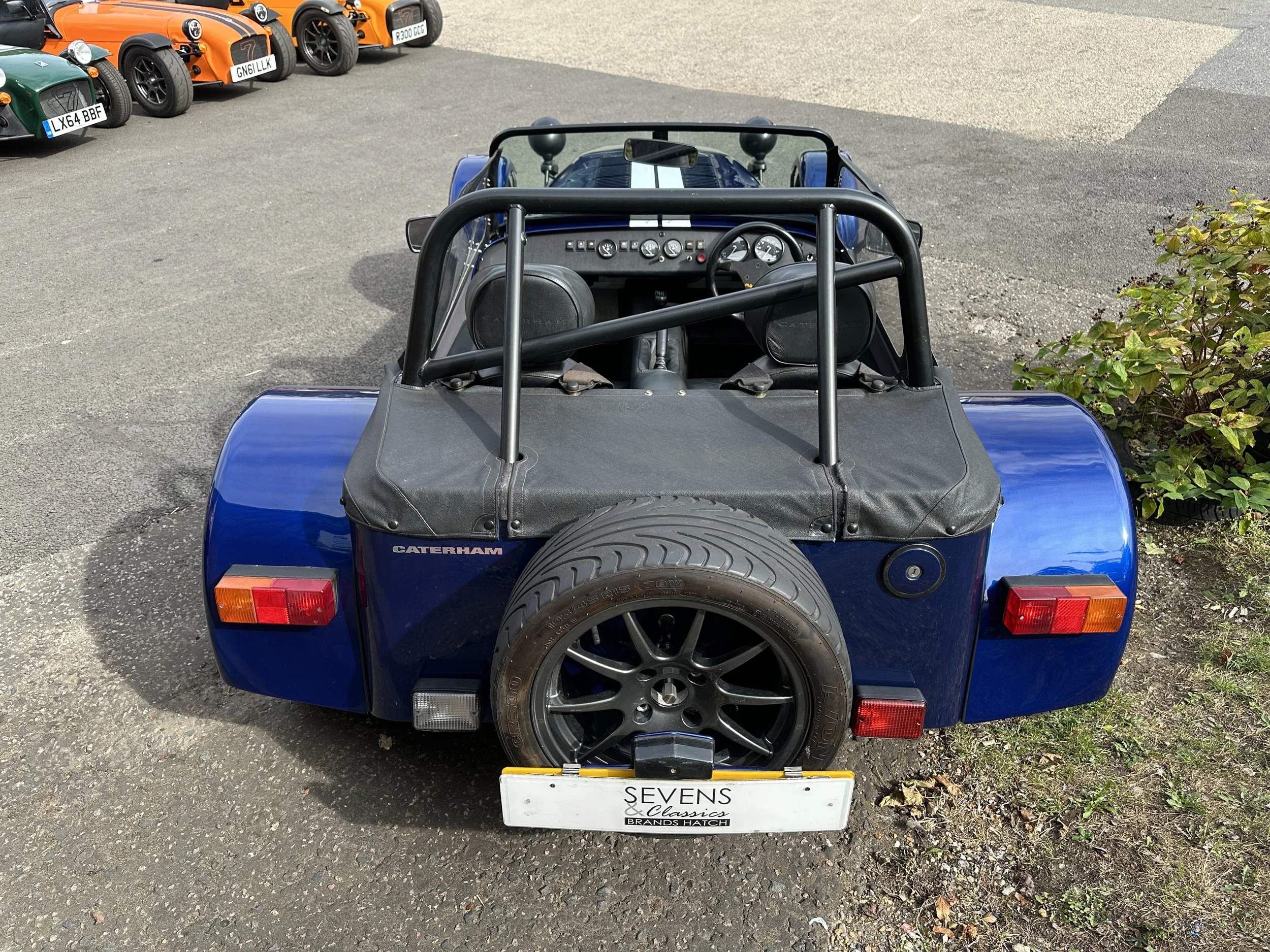 Caterham SV 140 - GK02OZR (5).jpg