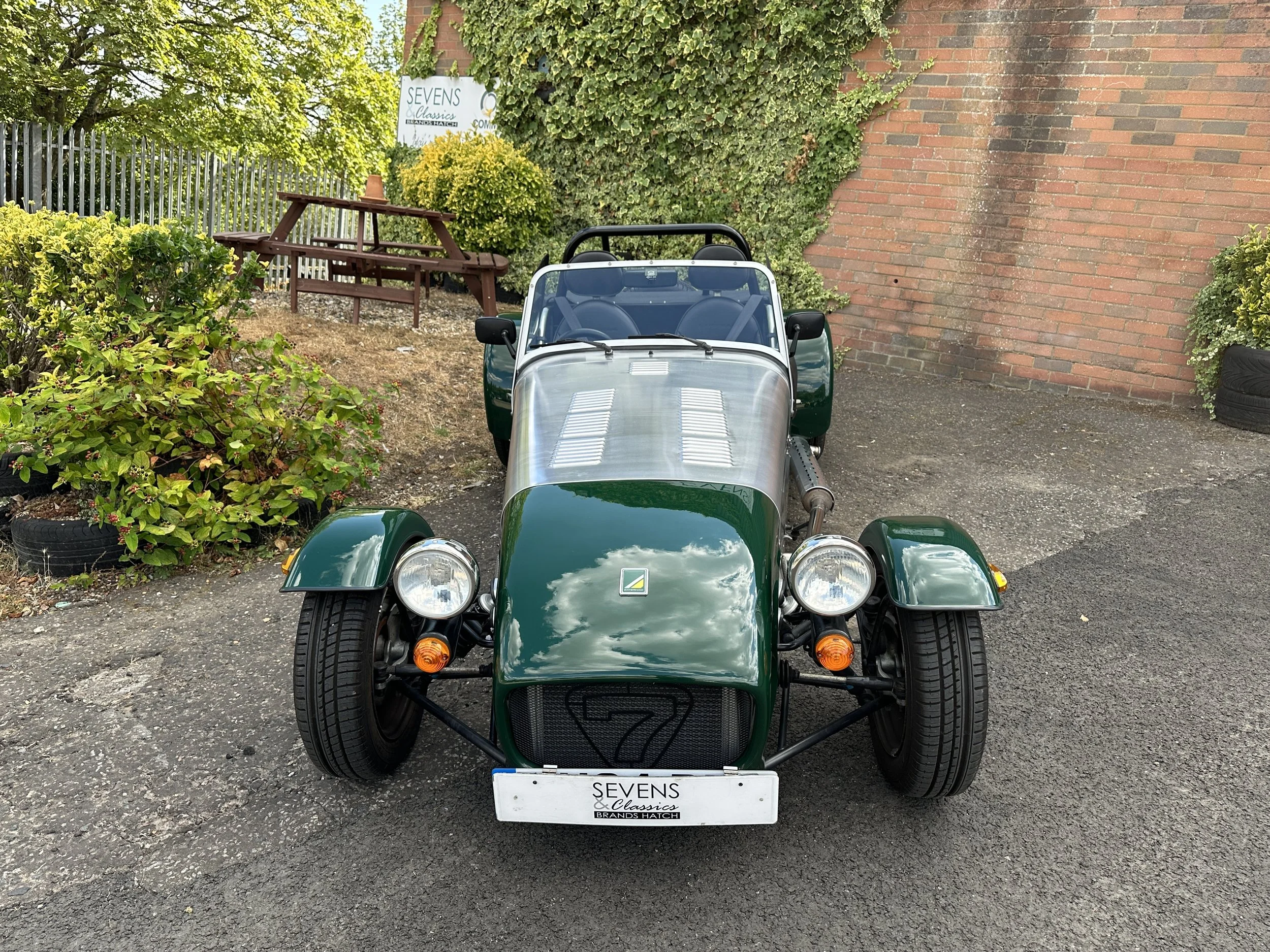 Caterham Seven 160 - LX64BBF (2).jpg