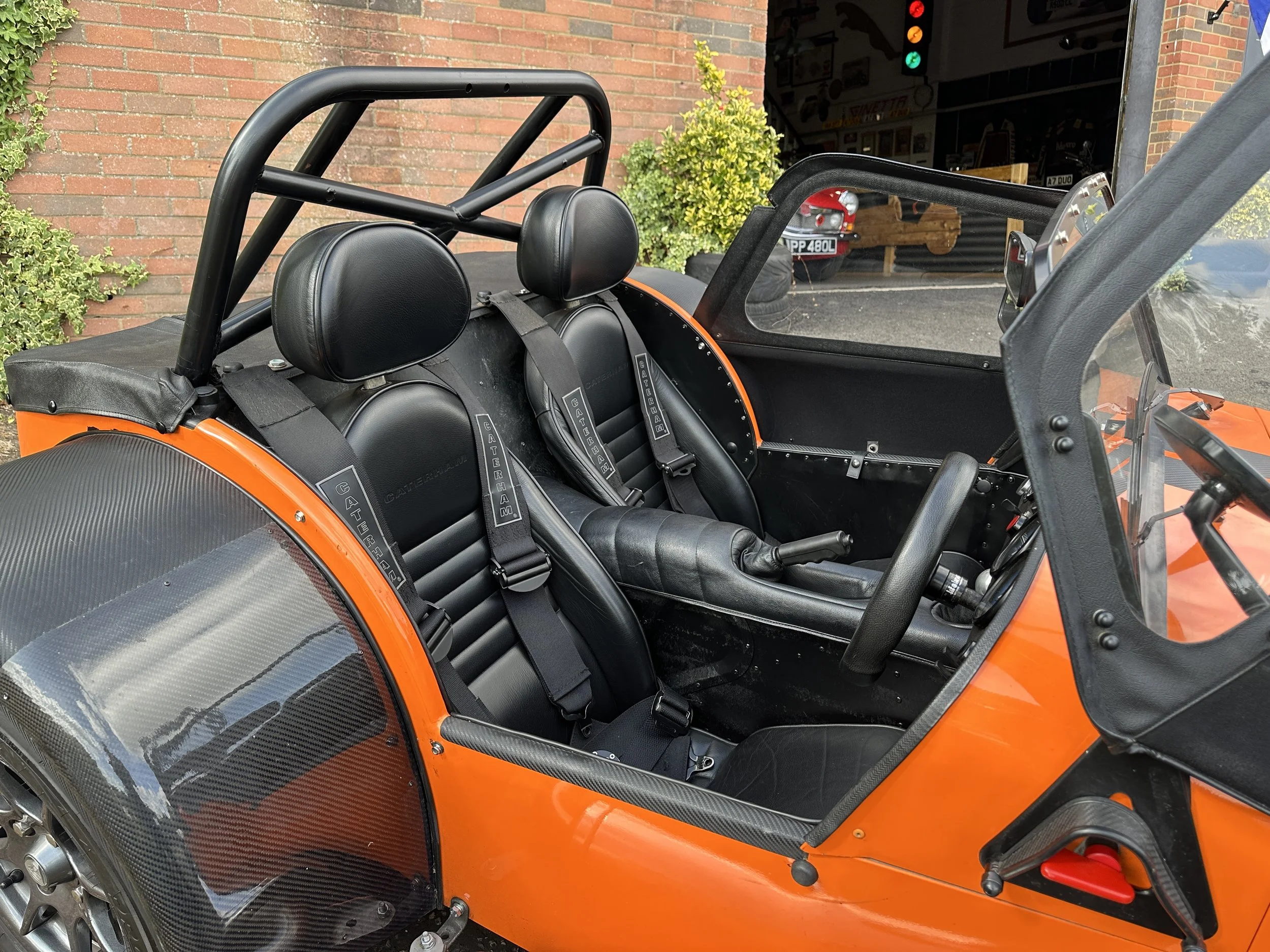 Caterham Roadsport 155 - GN61LLK (7).jpg