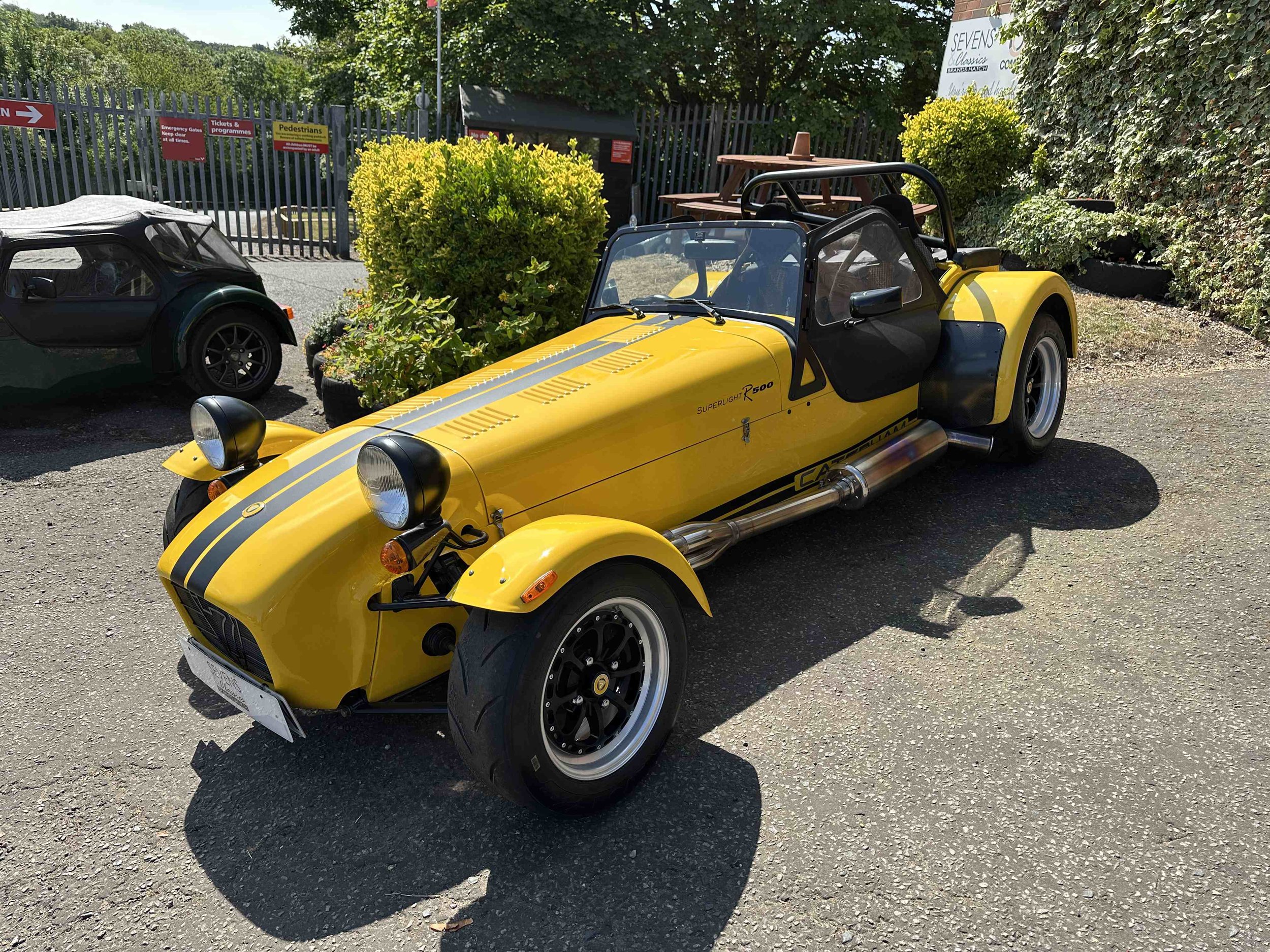 Caterham R500 K - X926MKN (3).jpeg