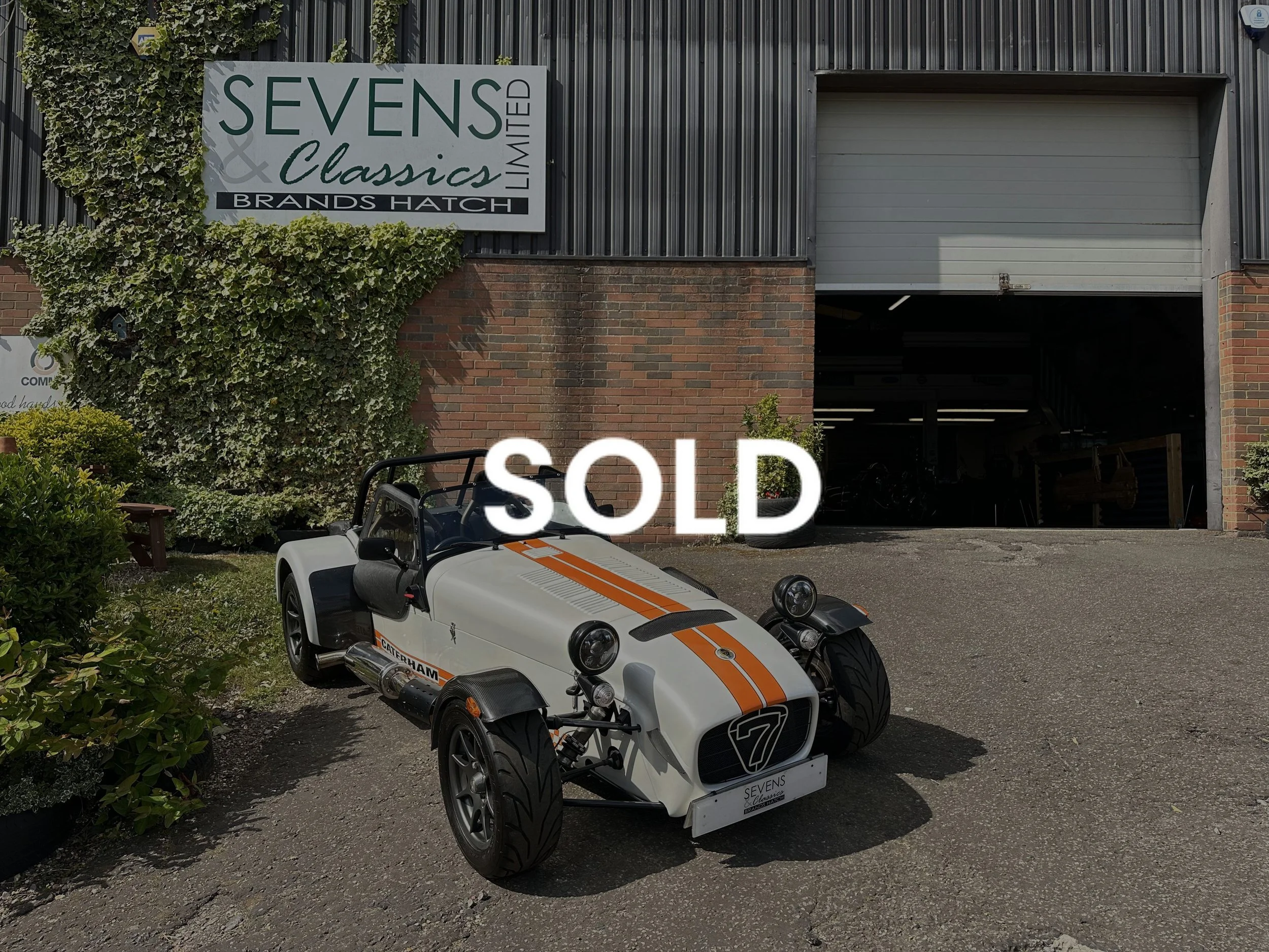 Caterham Superlight R400 | £32,995