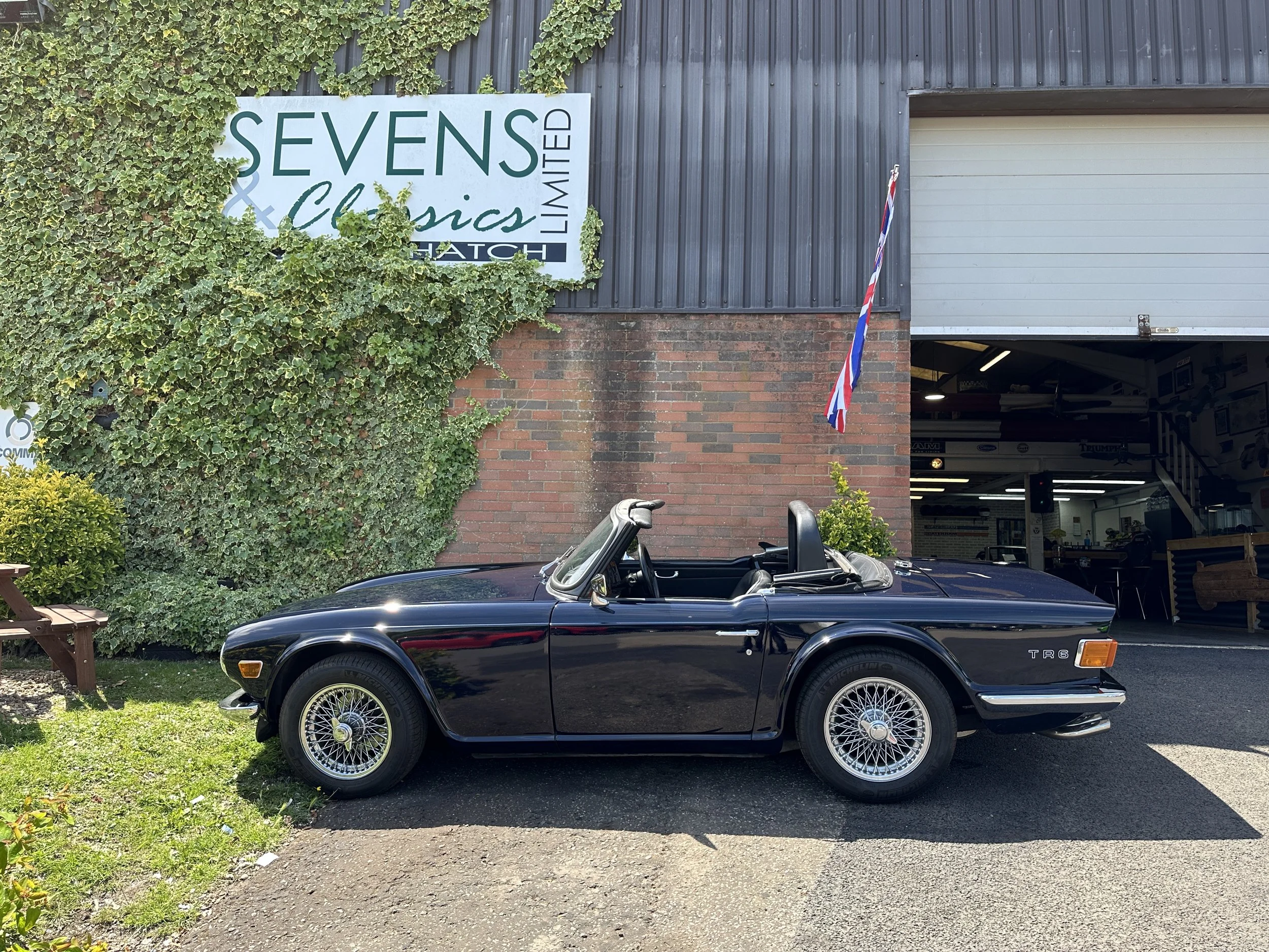 Triumph TR6 - MUL788L (19).jpg