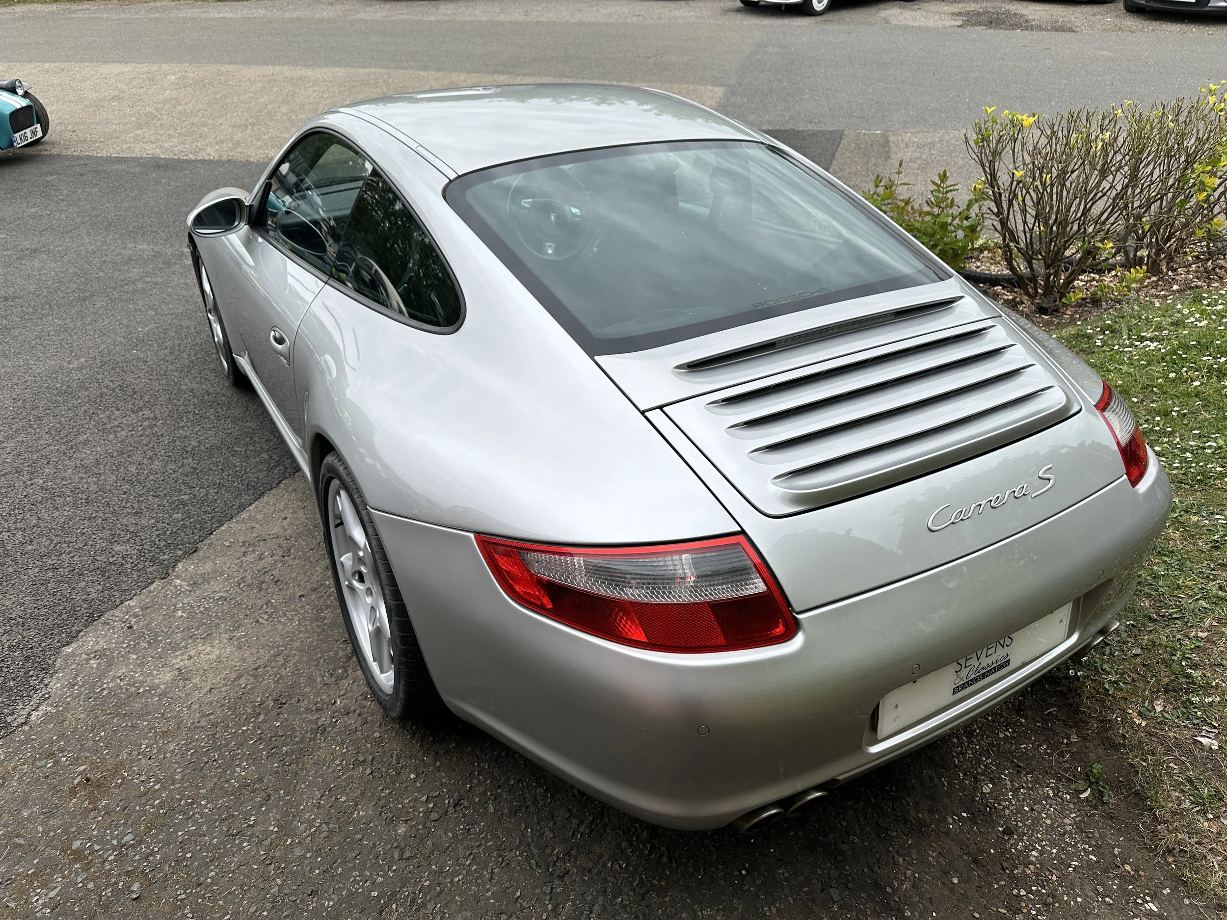 Porshe 911 (998) - MX56ECT.jpg