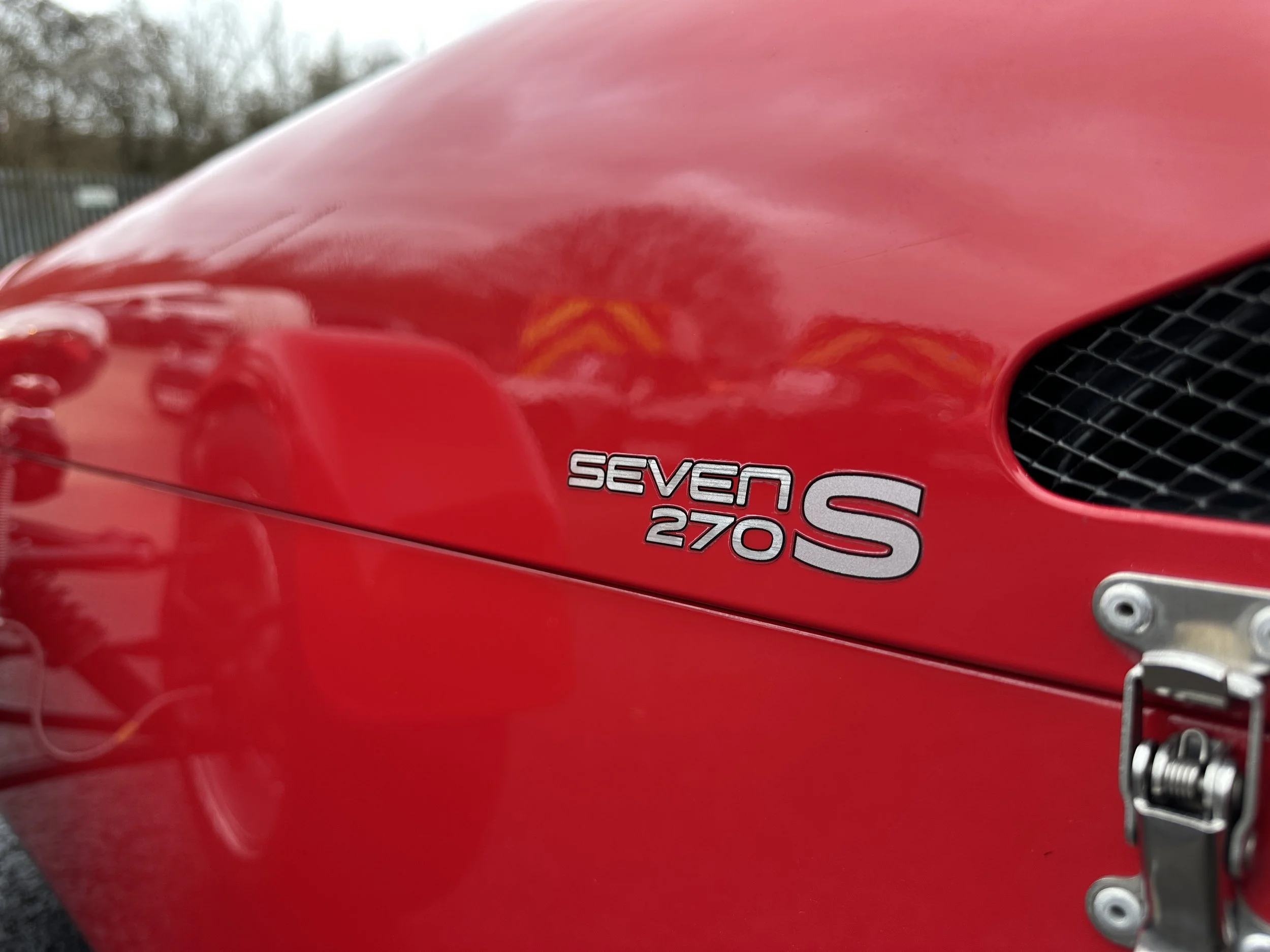 Caterham S70VEN - 270S (4).jpg