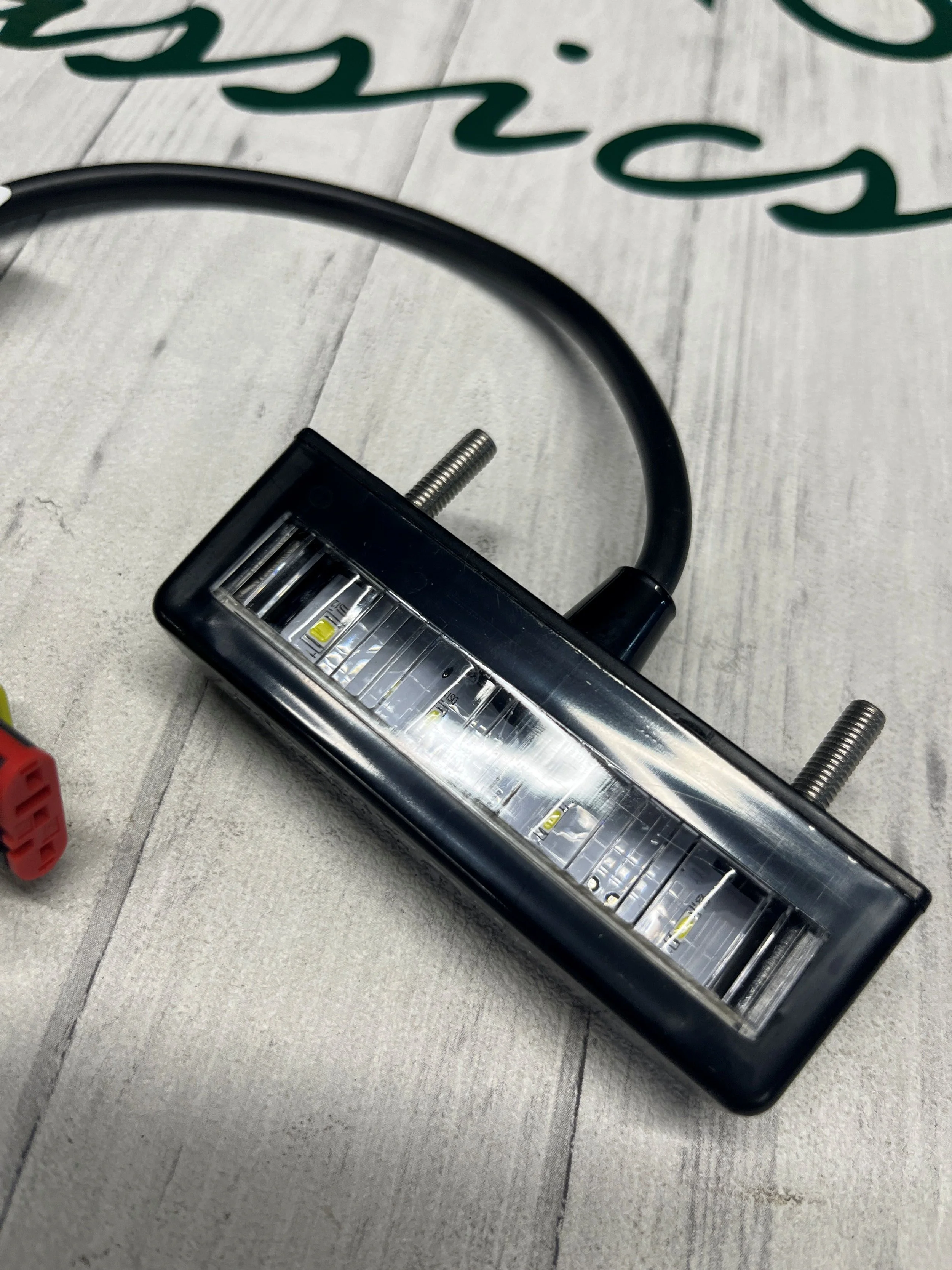 Caterham Reverse, Number plate led light (2).jpg