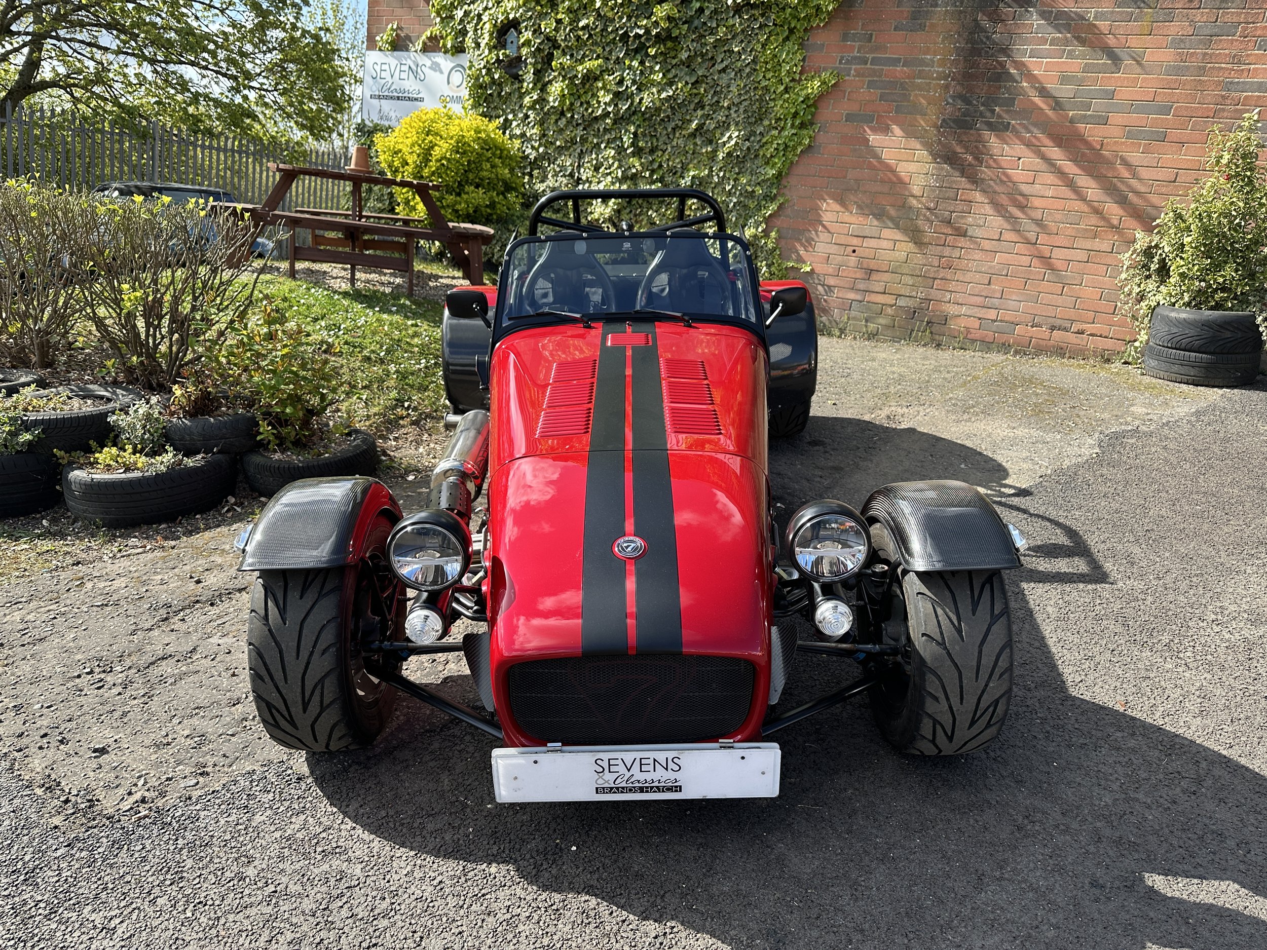 Caterham 420R - VX18ZDA (2).jpg