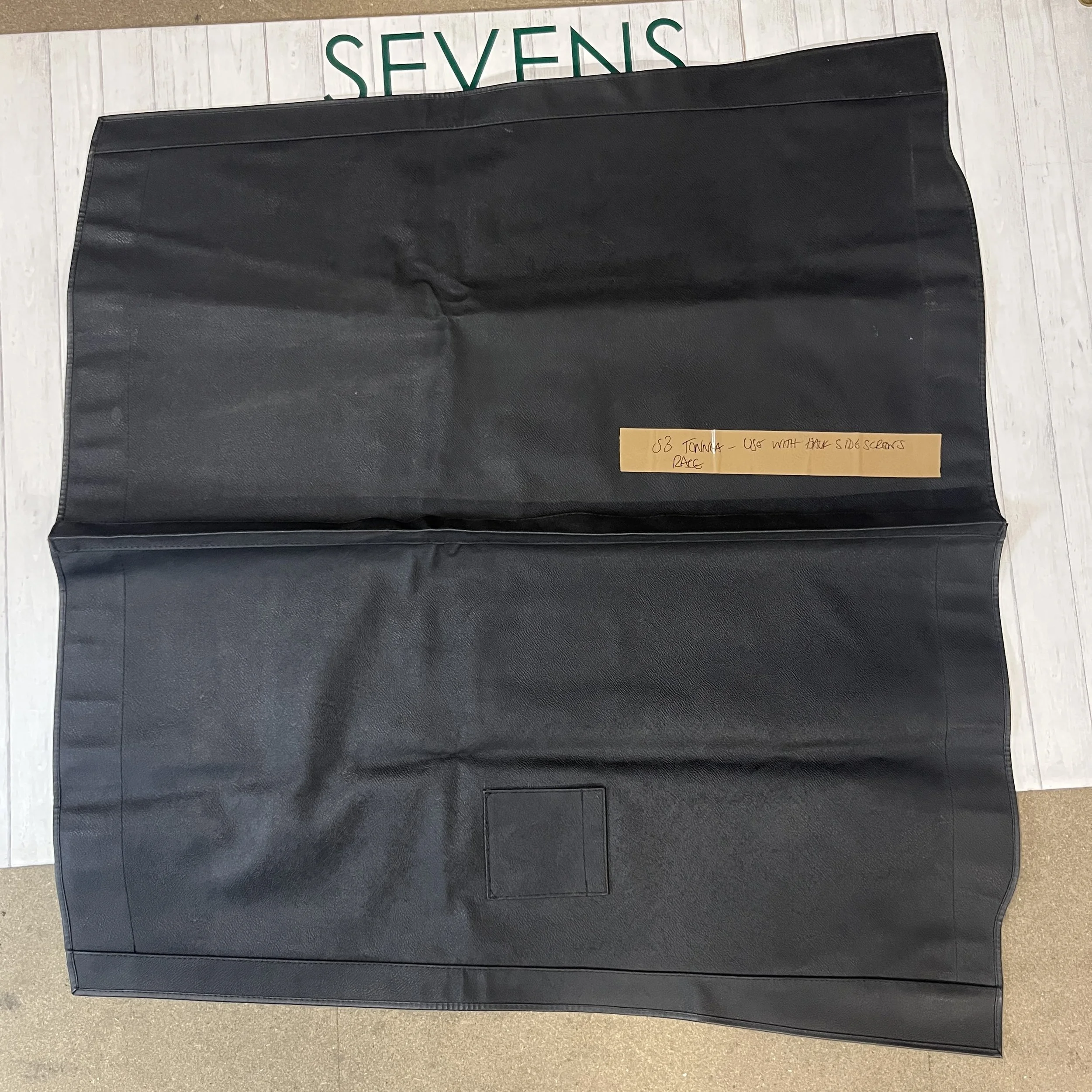 Caterham Race S3 Tonneau (2).jpg