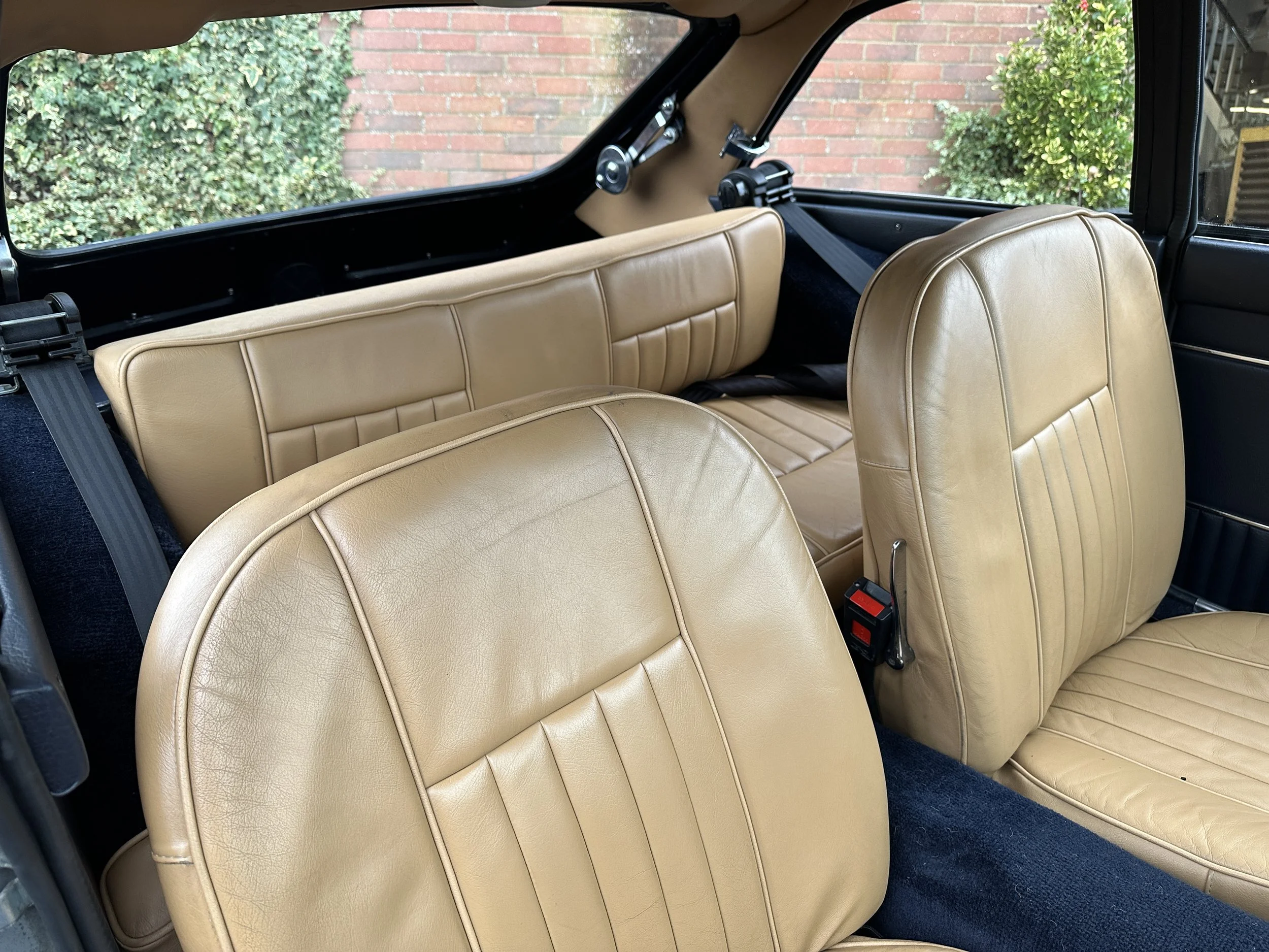 MGB GT SOC 172H (9).jpg