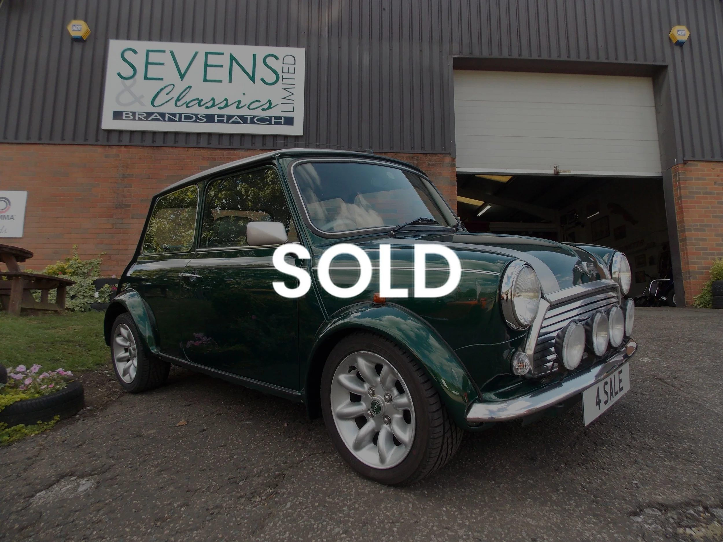 Mini Cooper Classic | £12,495