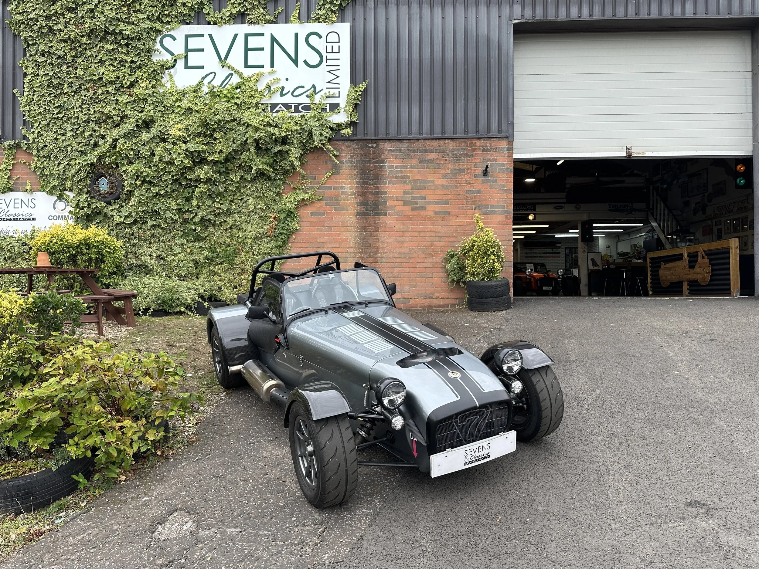 Caterham R500 D | £39,995