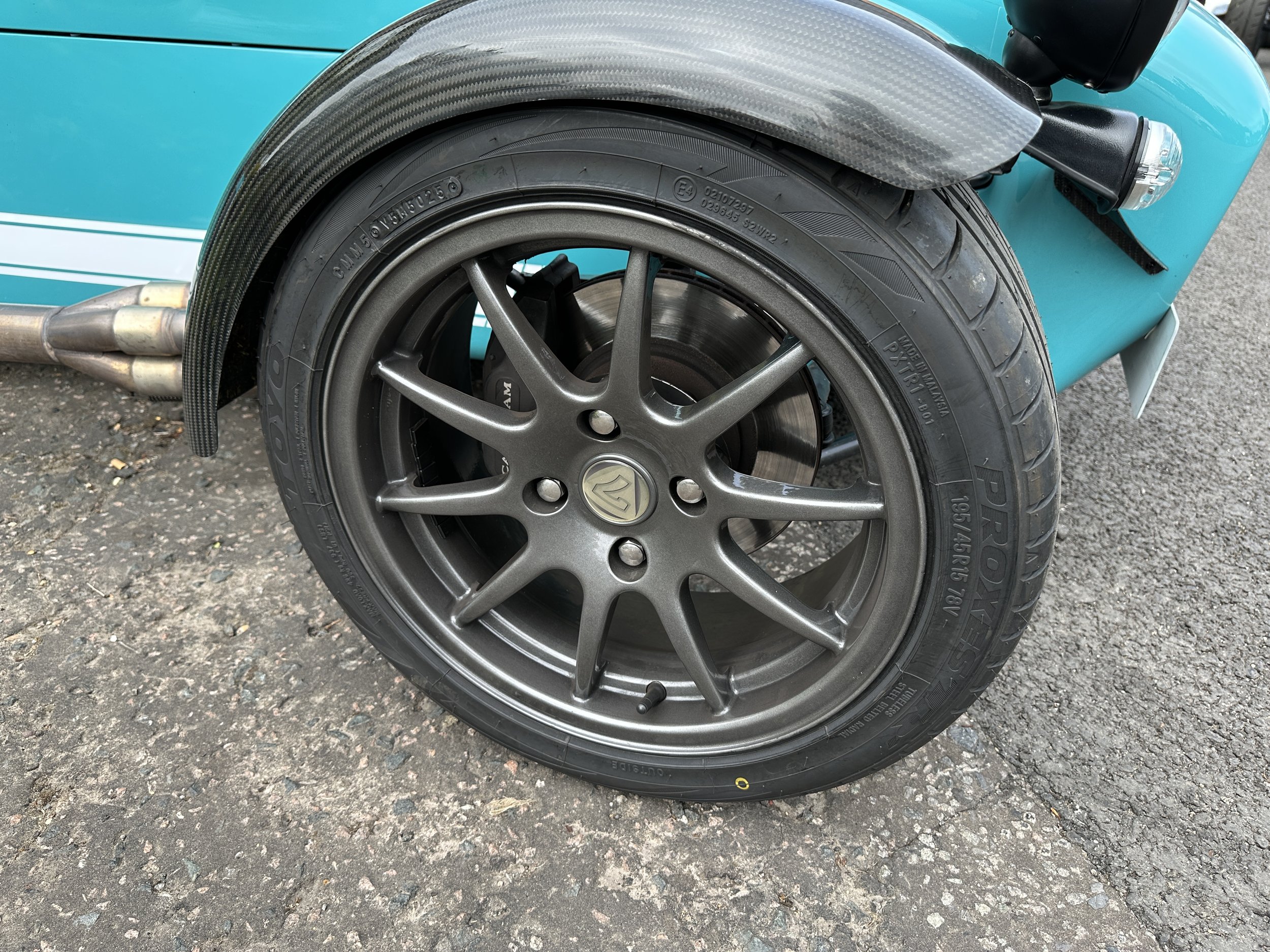 Caterham R400 - R400GPS (11).jpg