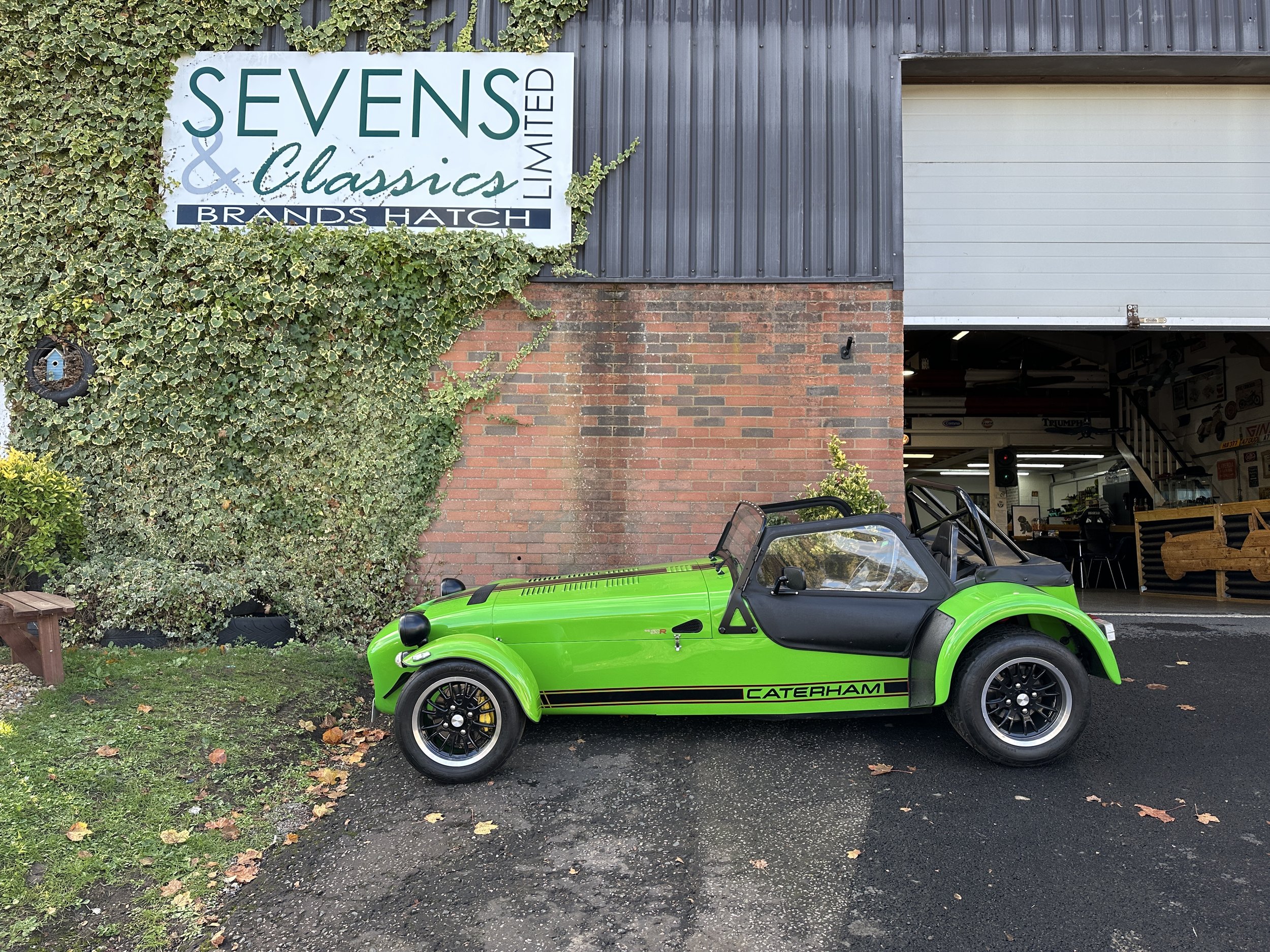 Caterham 620R SV - V11ELV (13).jpg