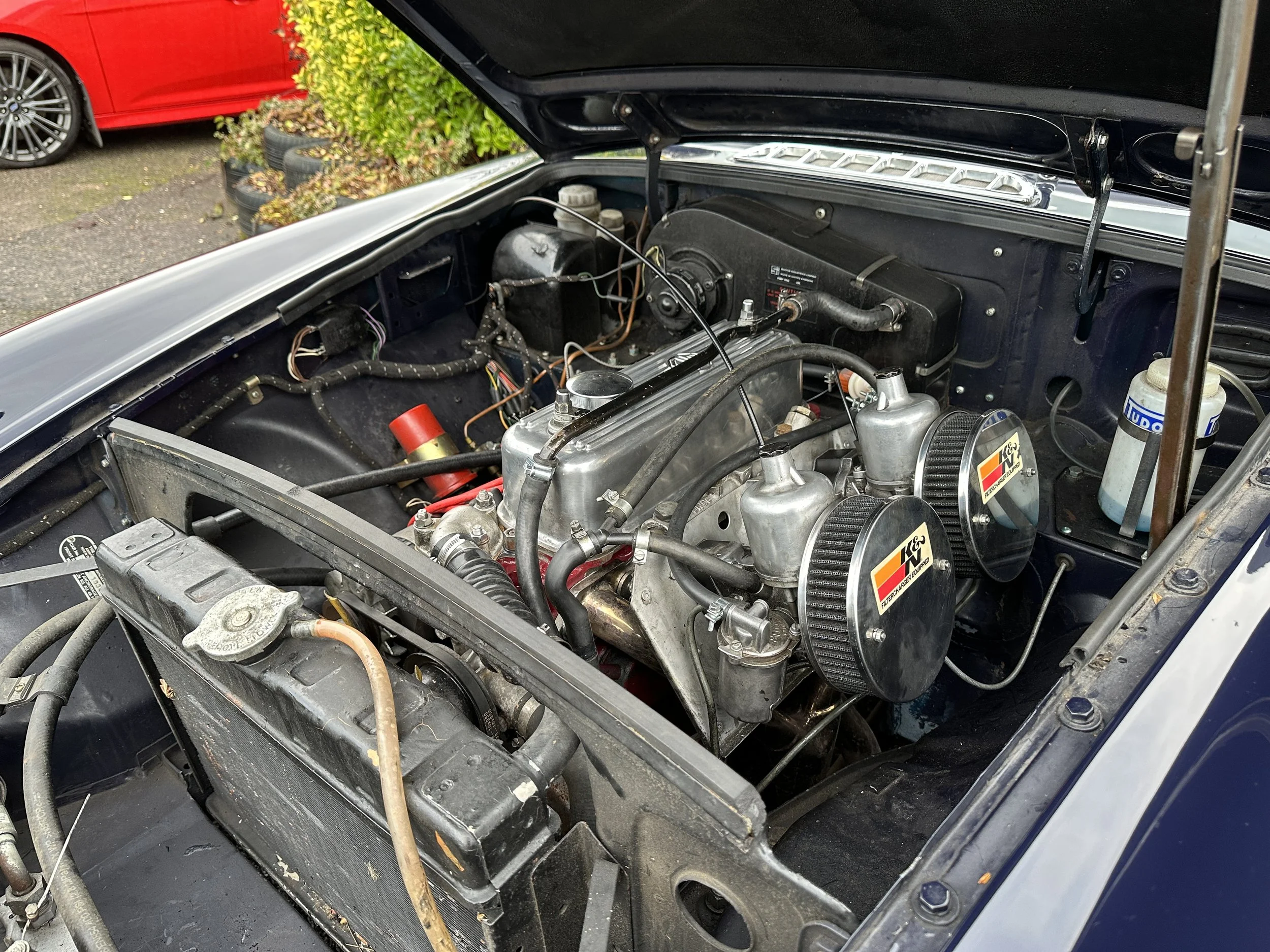 MGB GT SOC 172H (13).jpg