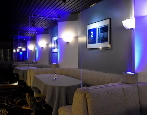 the-sapphire-room-boise-live-music-venue-restaurant-at-the-riverside