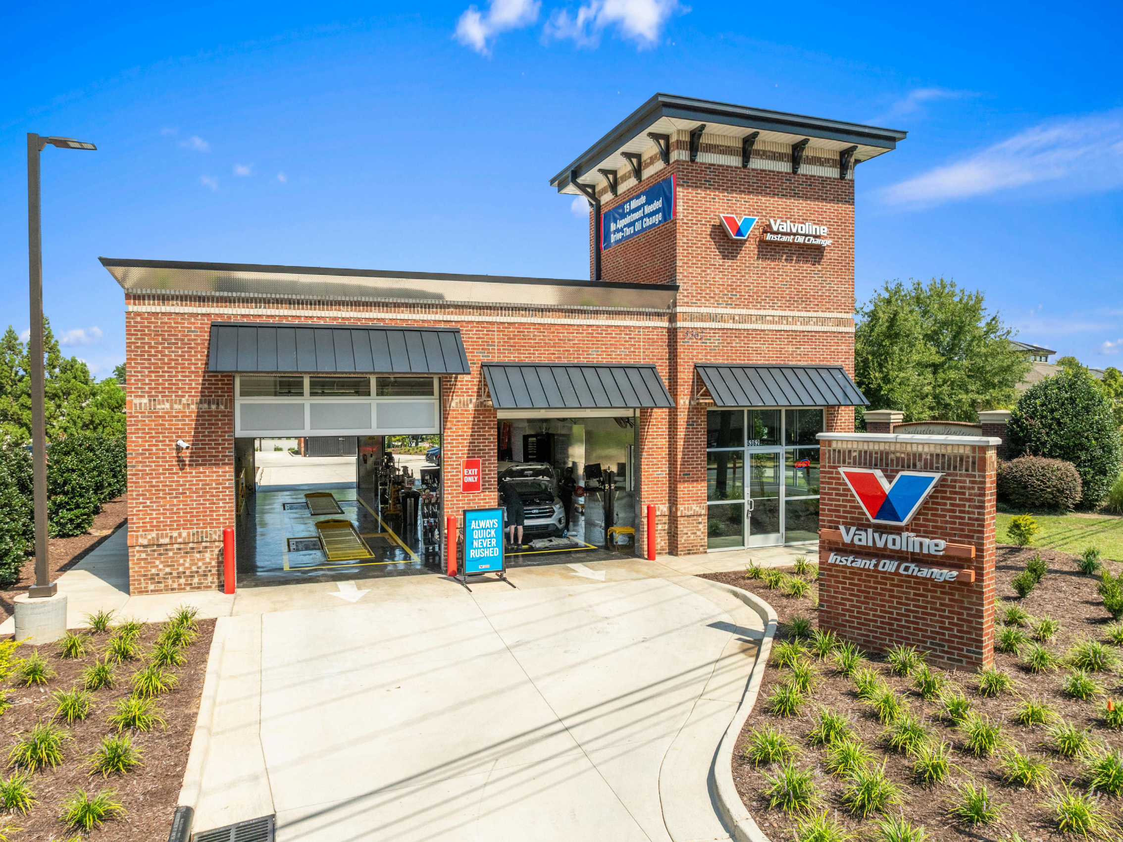 VALVOLINE
