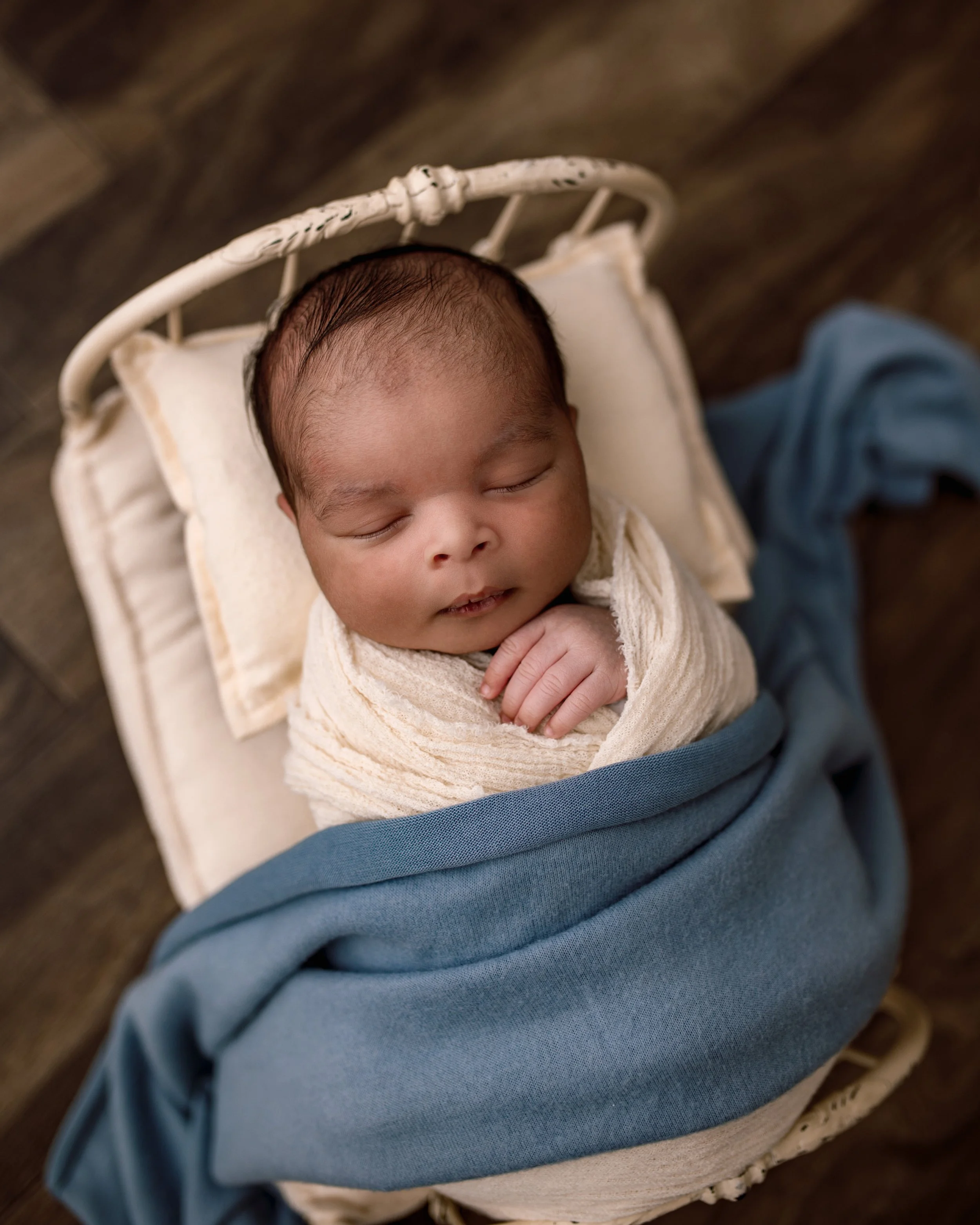 What to Expect at Your Studio Newborn Session in Eutawville, SC