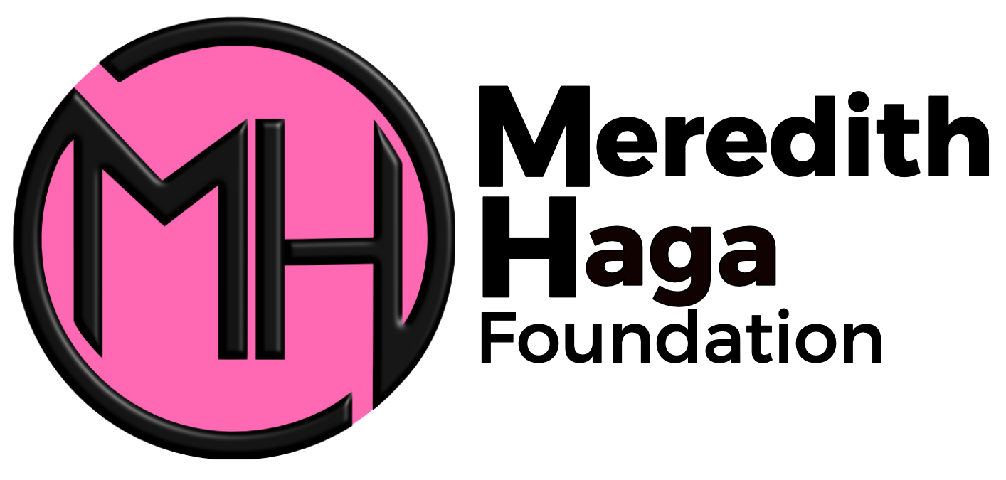 Circular logo with pink background and black border, containing black stylized letters M and H, with the letter H split in half vertically. Text beside the logo reads "Mi Hoda" in black.