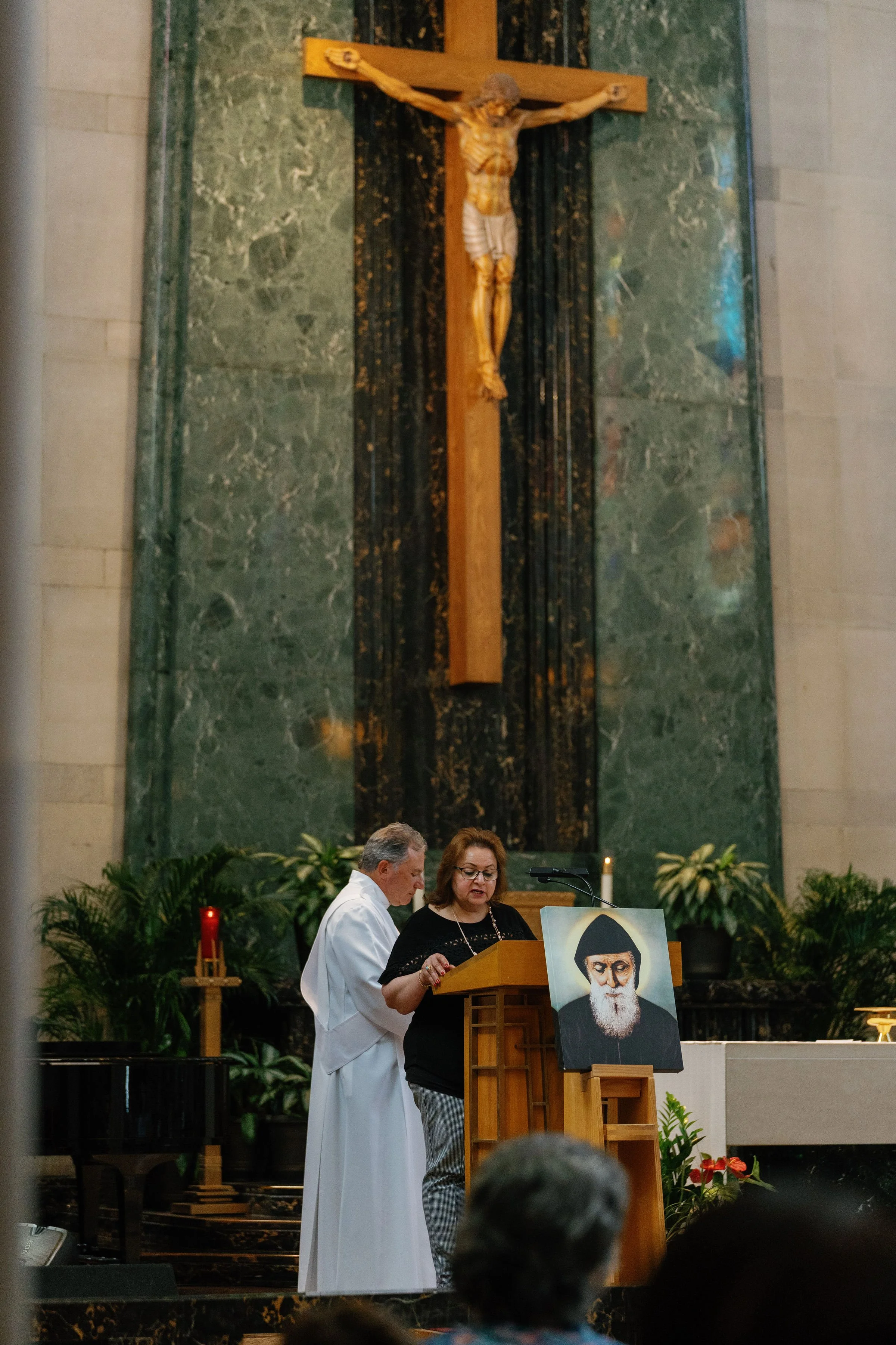 stcharbelhealingmassfinished-rlombardi-167.jpg